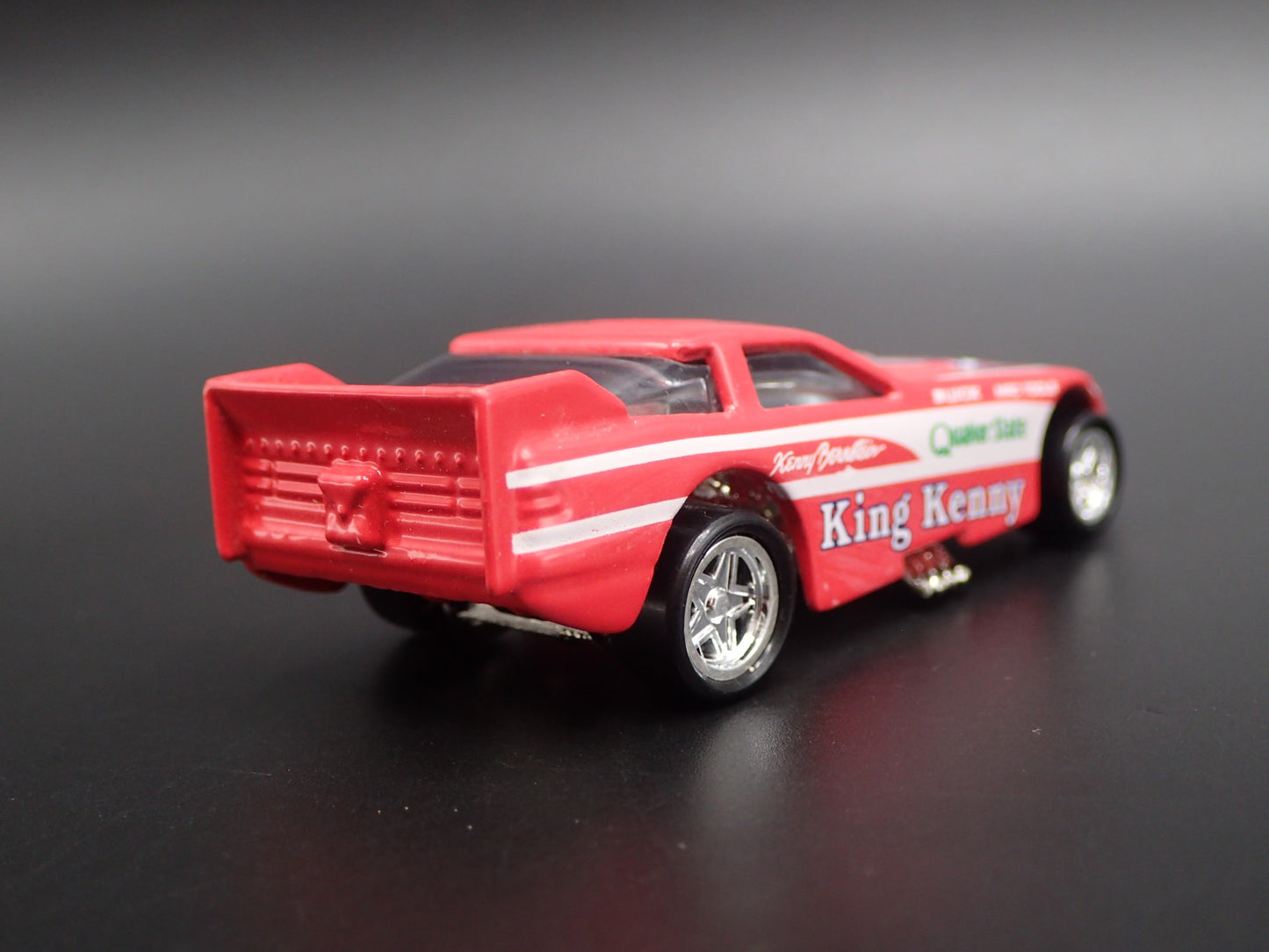 1992 92 FUNNY CAR NHRA KENNY BERNSTEIN QUAKER STATE 1/64 SCALE DIECAST MODEL CAR