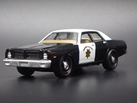 1977 77 DODGE MONACO CHP CALIFORNIA HIGHWAY PATROL 1:64 SCALE DIECAST MODEL CAR