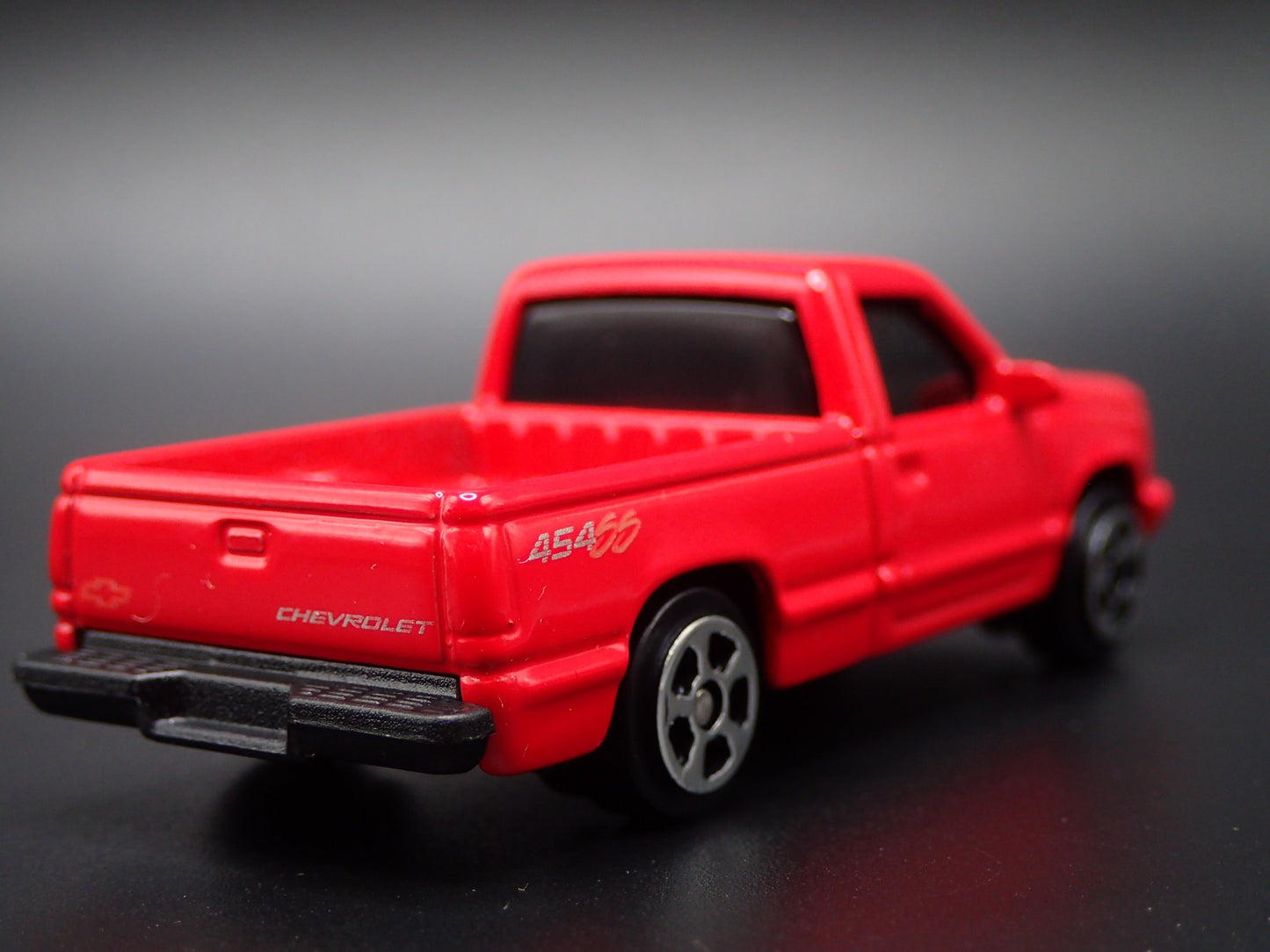 1993 93 CHEVY CHEVROLET SS 454 PICKUP TRUCK RED 1:64 SCALE DIECAST MODEL CAR