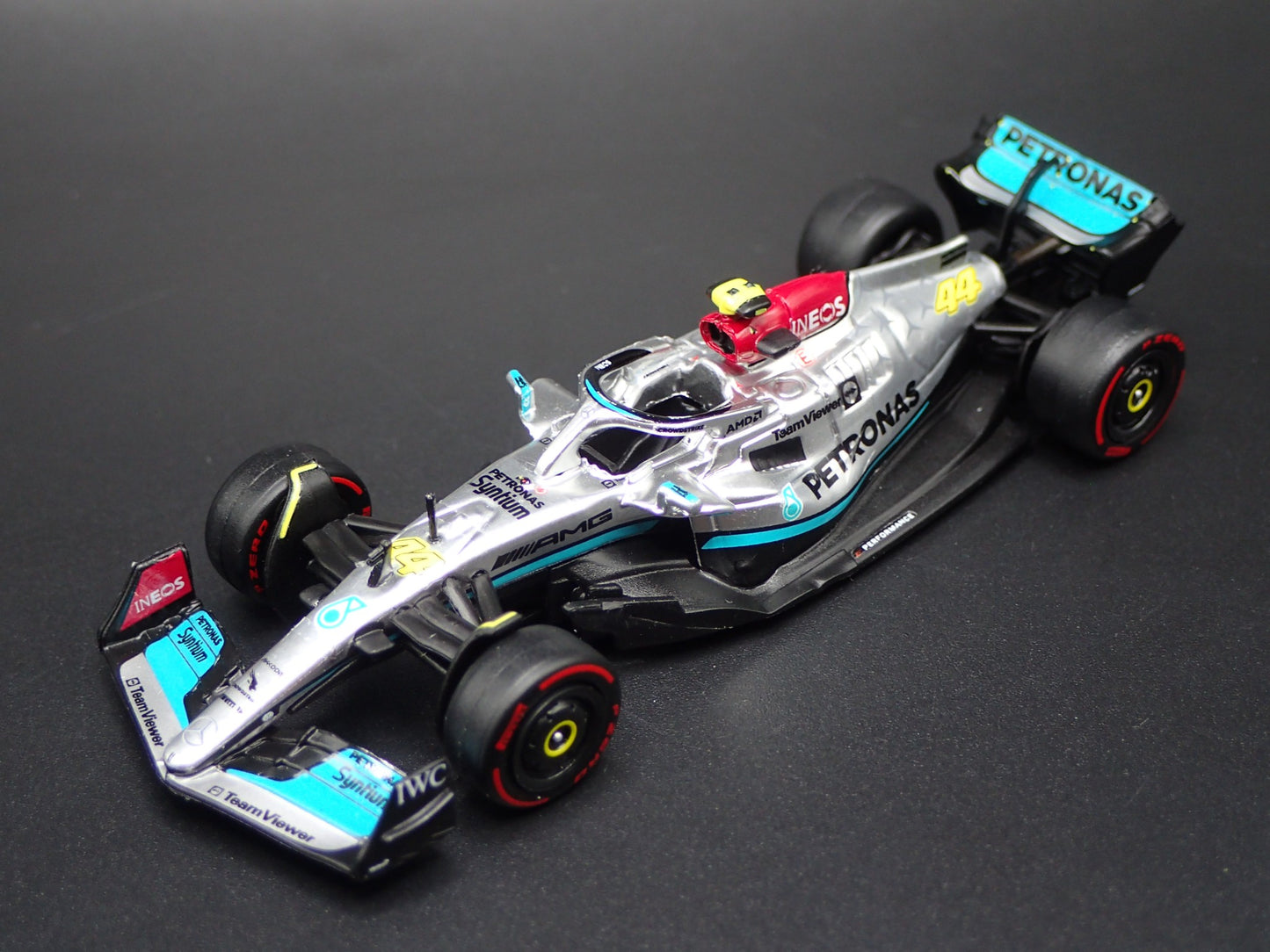 MERCEDES-AMG F1 W13 E PERFORMANCE LEWIS HAMILTON 44 1:64 SCALE DIECAST MODEL CAR