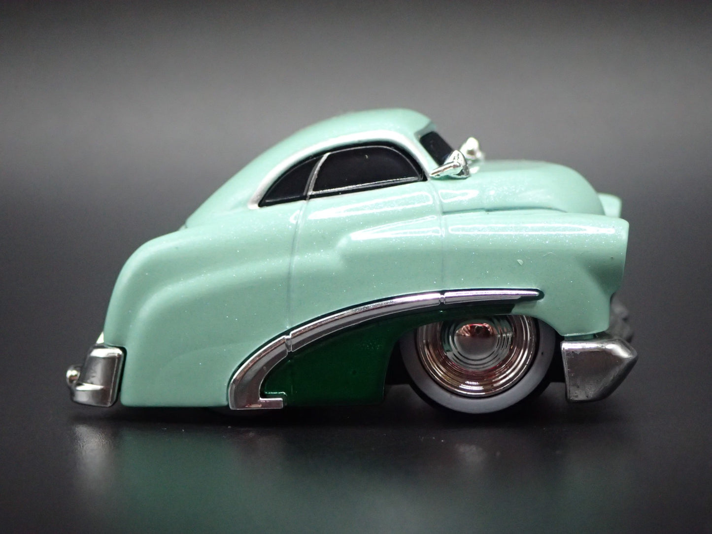 1950 50 MERC MERCURY CAR TUNED 1:64 SCALE COLLECTIBLE DIORAMA DIECAST MODEL CAR