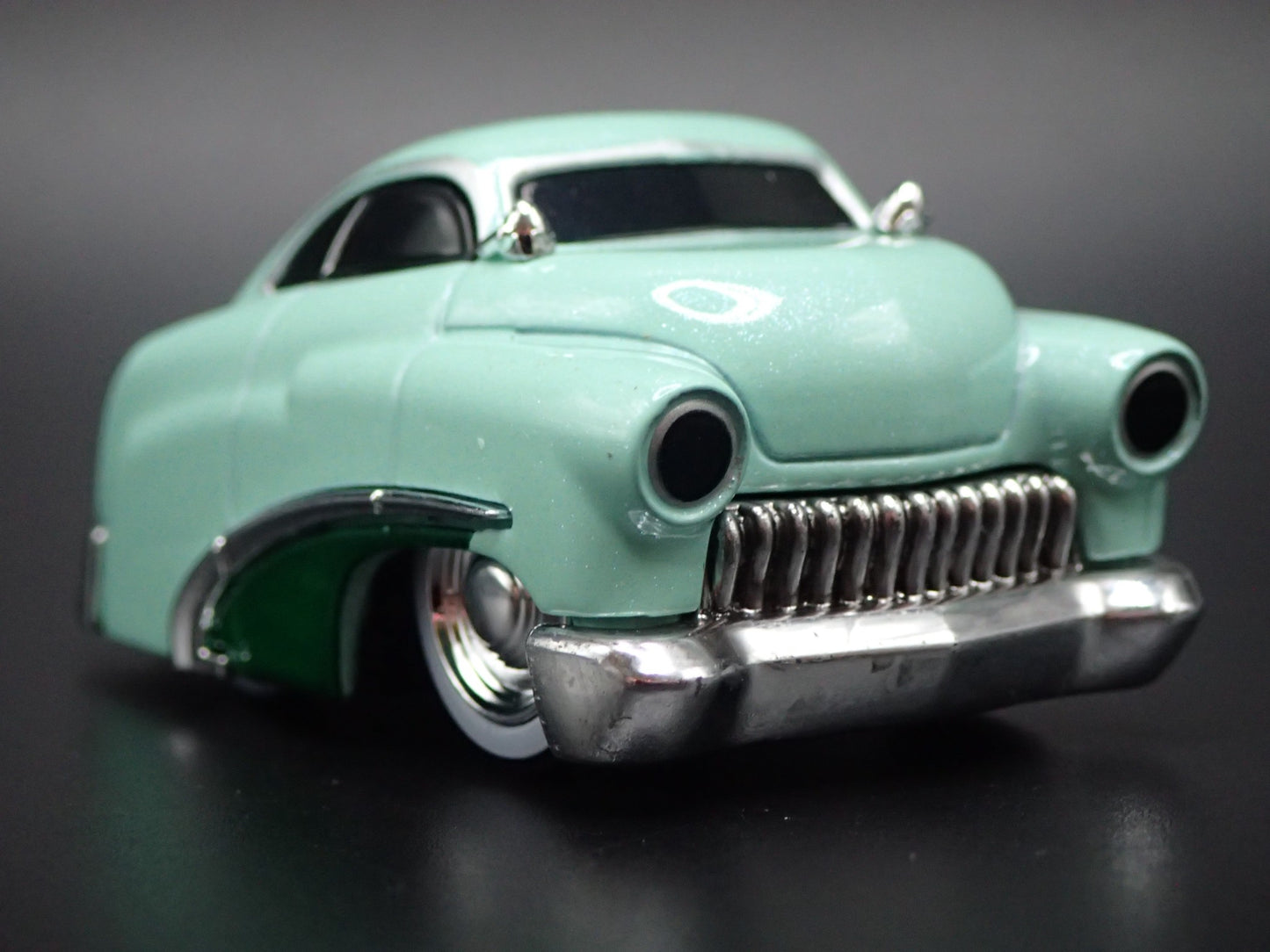 1950 50 MERC MERCURY CAR TUNED 1:64 SCALE COLLECTIBLE DIORAMA DIECAST MODEL CAR
