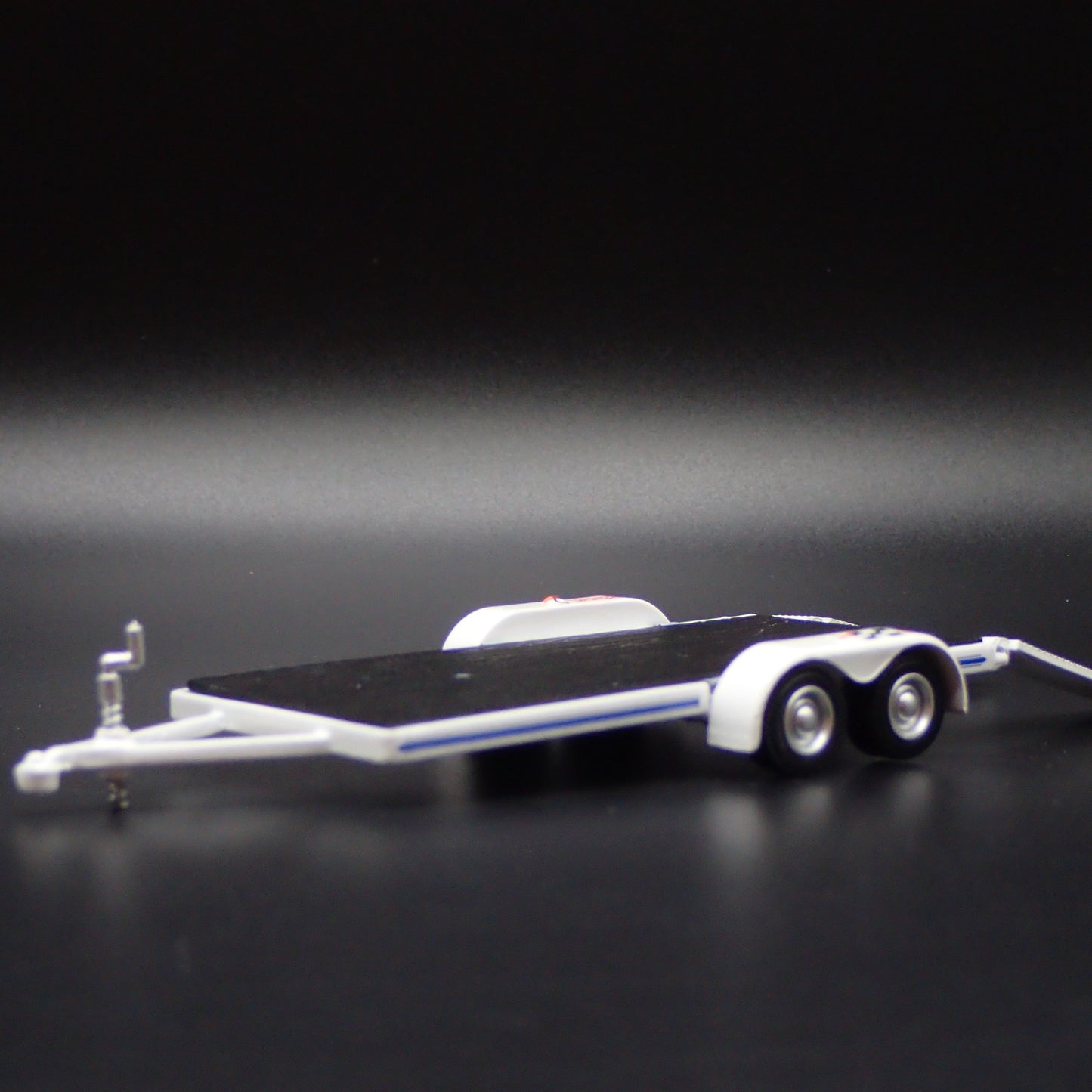 FLATBED CAR HAULER TRAILER  LOADING RAMPS HENDRICK 1:64 SCALE DIORAMA PROP MODEL