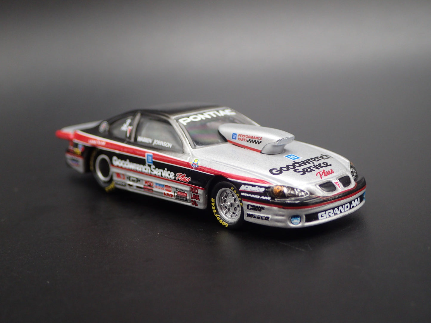 2001 PONTIAC GRAND AM PRO STOCK WARREN JOHNSON GM 1:64 SCALE DIECAST MODEL CAR