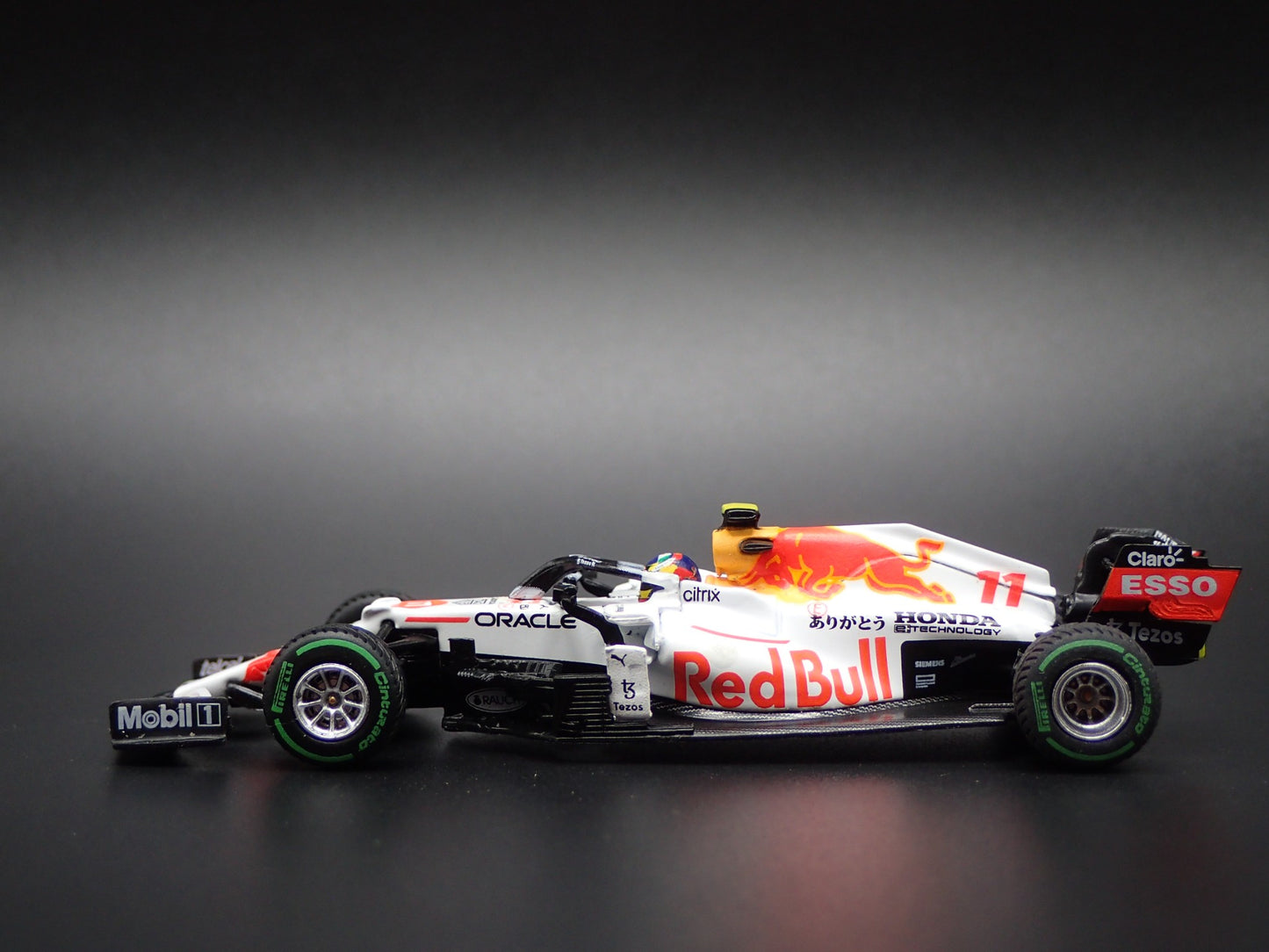 RED BULL RACING RB16B 11 SERGIO PEREZ F1 RACING 1:64 SCALE DIECAST MODEL CAR