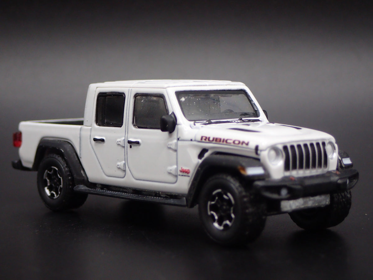 2020-2022 JEEP GLADIATOR PICKUP TRUCK RARE 1:64 SCALE DIORAMA DIECAST MODEL CAR-Burning Rubber Toy Company