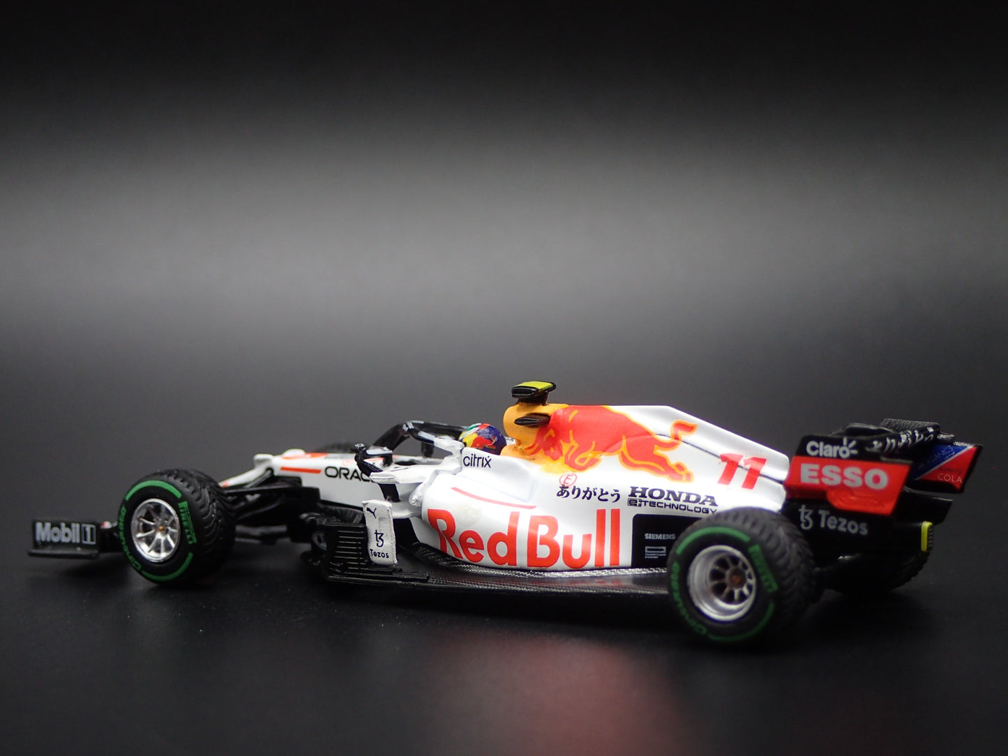 RED BULL RACING RB16B 11 SERGIO PEREZ F1 RACING 1:64 SCALE DIECAST MODEL CAR