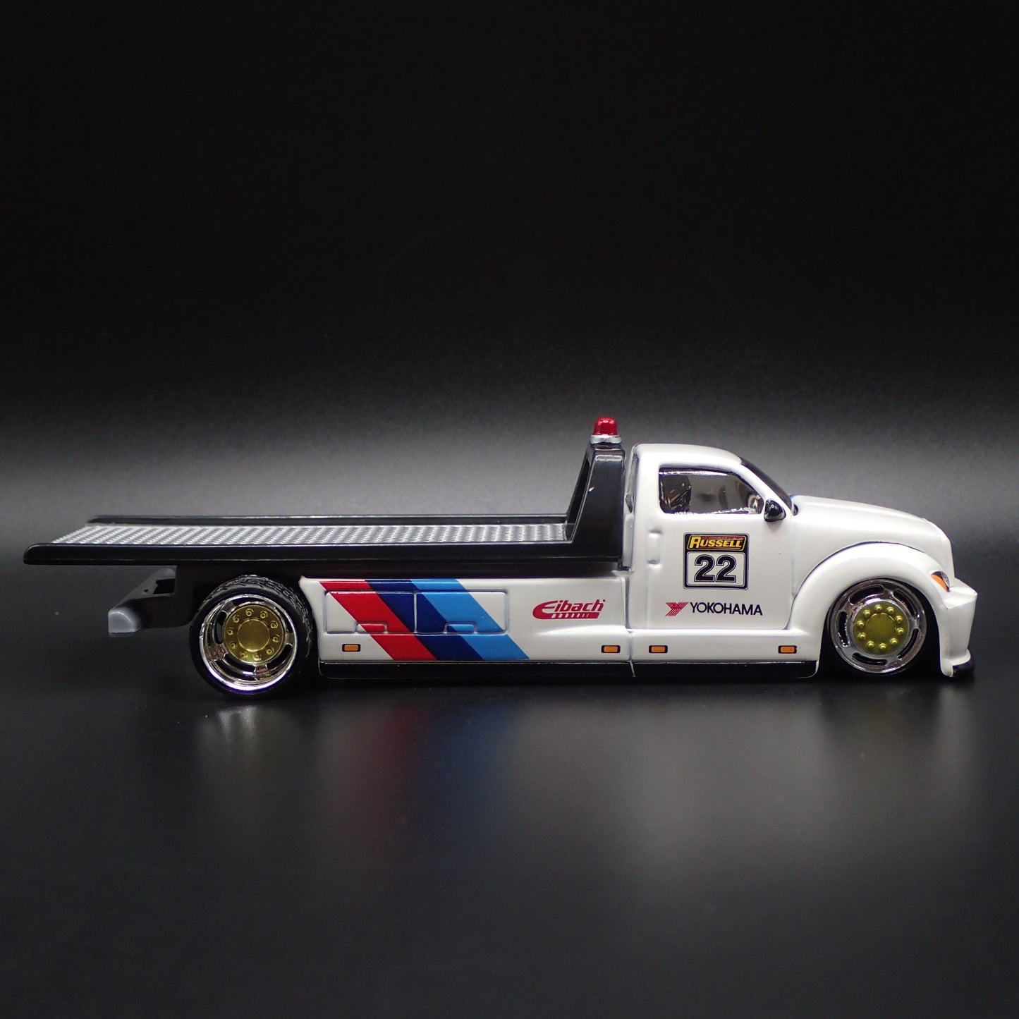 MODERN CUSTOM FLATBED CAR HAULER EIBACH 1:64 SCALE DIORAMA DIECAST MODEL CAR