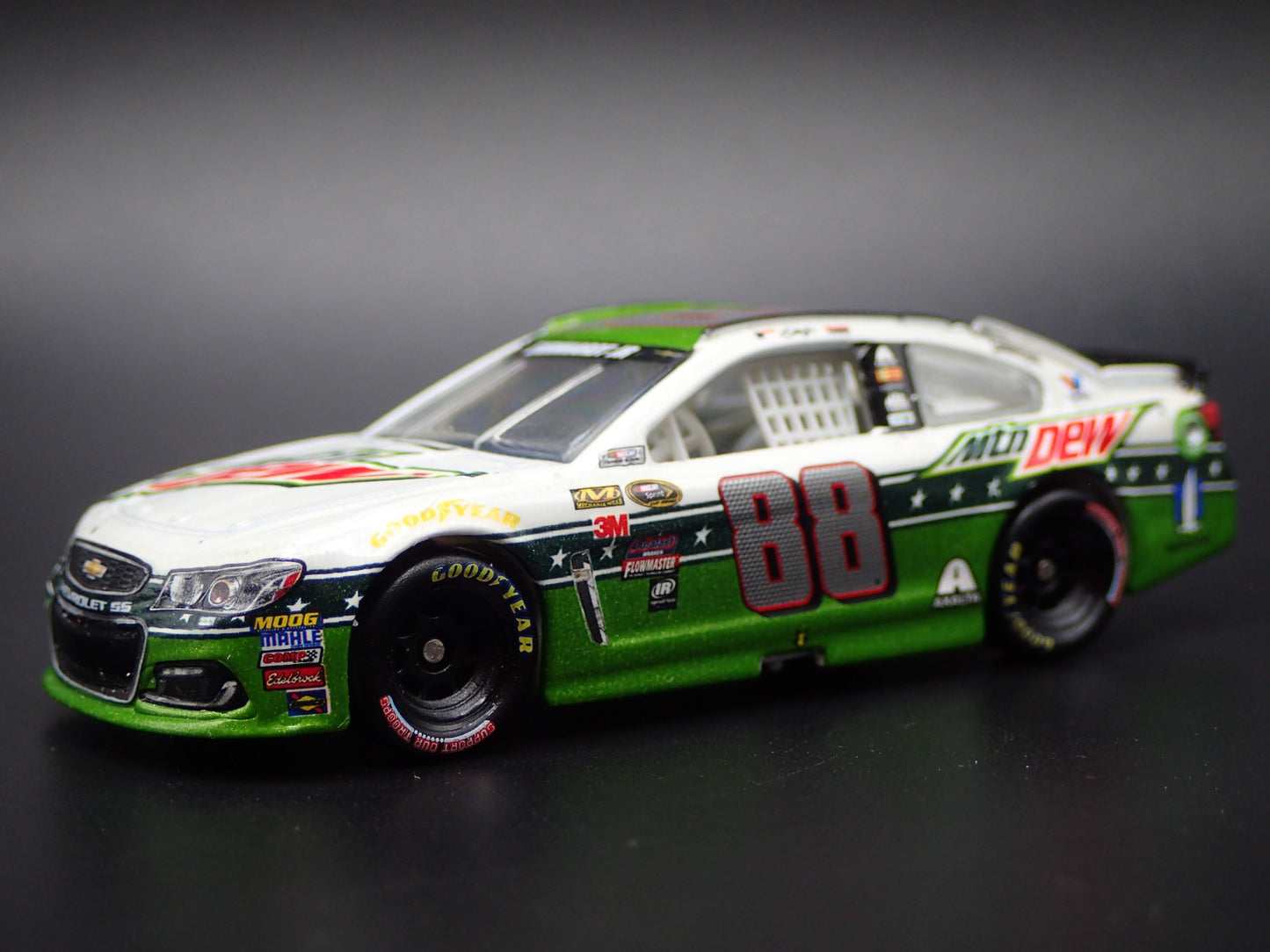 2016 16 CHEVROLET SS 88 MTN DEW DALE EARNHARDT JR NASCAR 1:64 DIECAST MODEL CAR