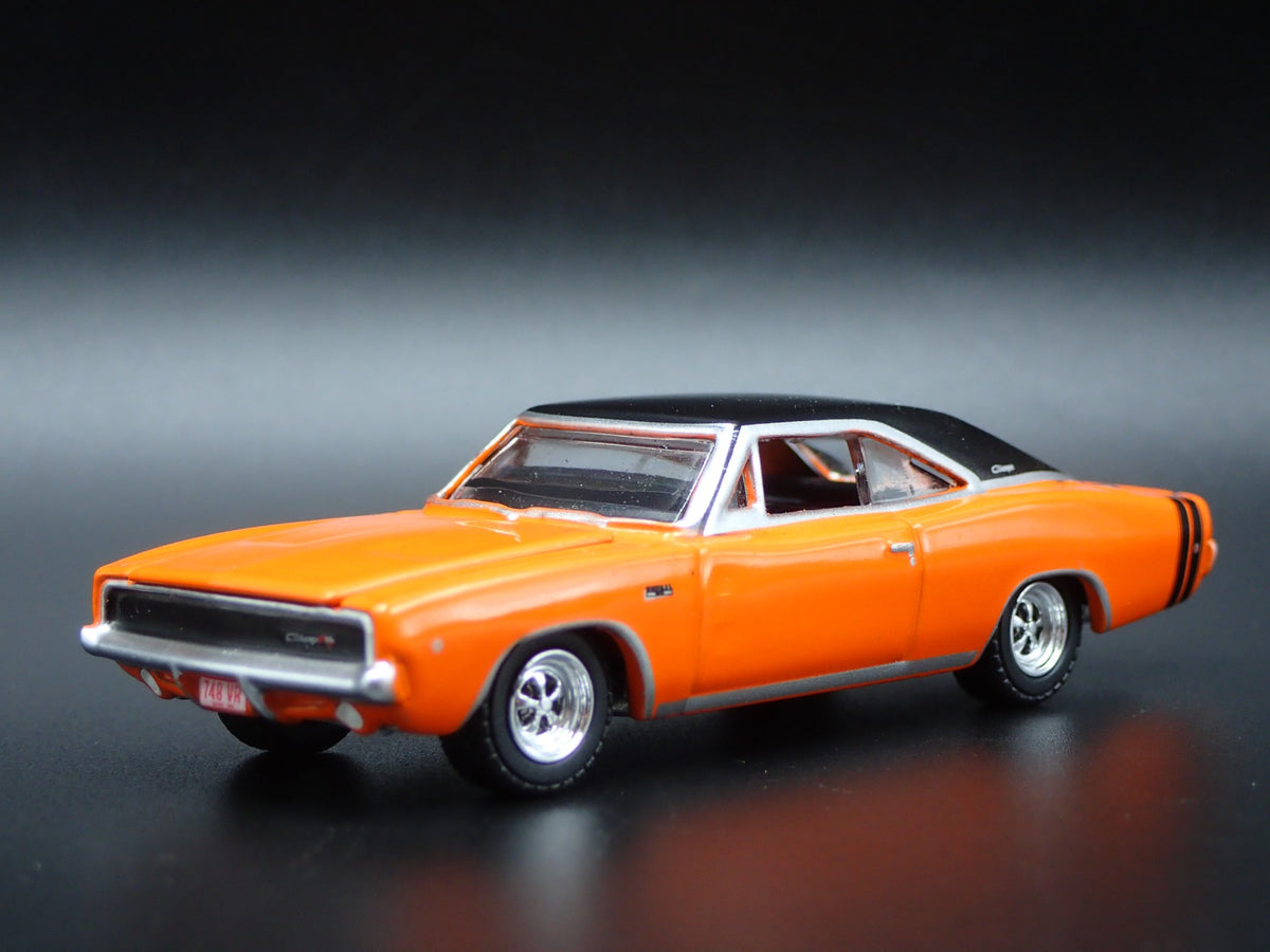 1968 68 DODGE CHARGER R/T RARE 1:64 SCALE COLLECTIBLE DIORAMA DIECAST MODEL CAR-Burning Rubber Toy Company