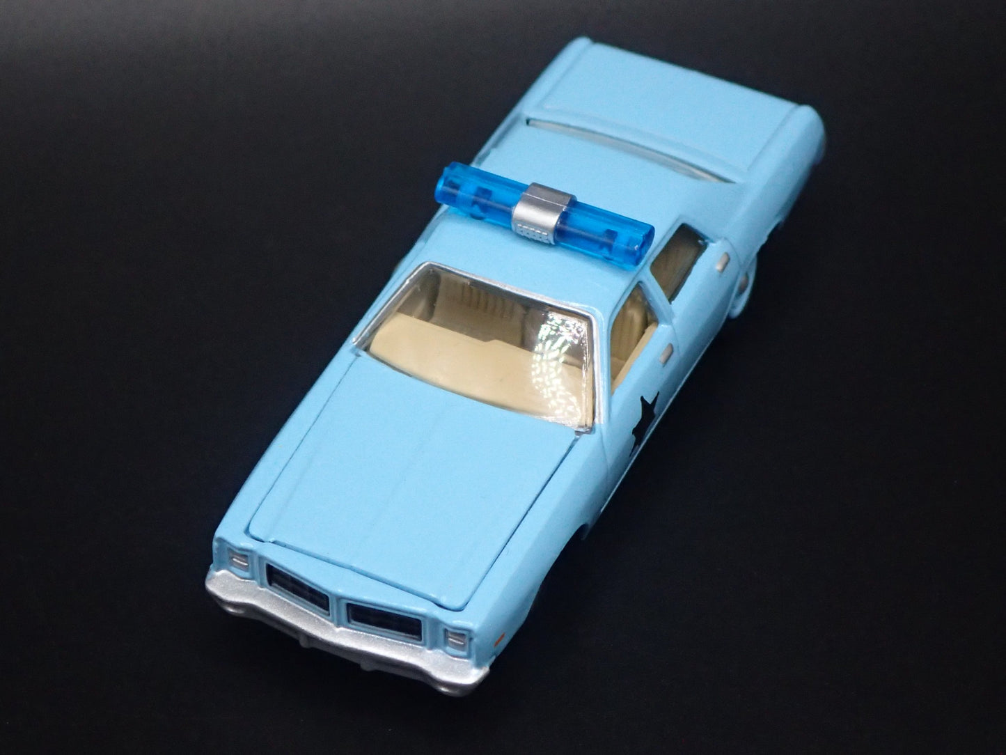 1977 77 DODGE MONACO SHERIFF POLICE 1:64 SCALE COLLECTIBLE DIECAST MODEL CAR