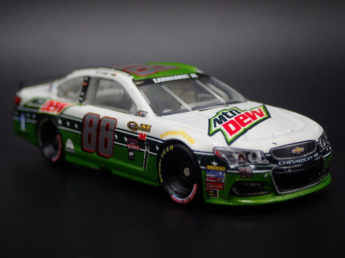 2016 16 CHEVROLET SS 88 MTN DEW DALE EARNHARDT JR NASCAR 1:64 DIECAST MODEL CAR