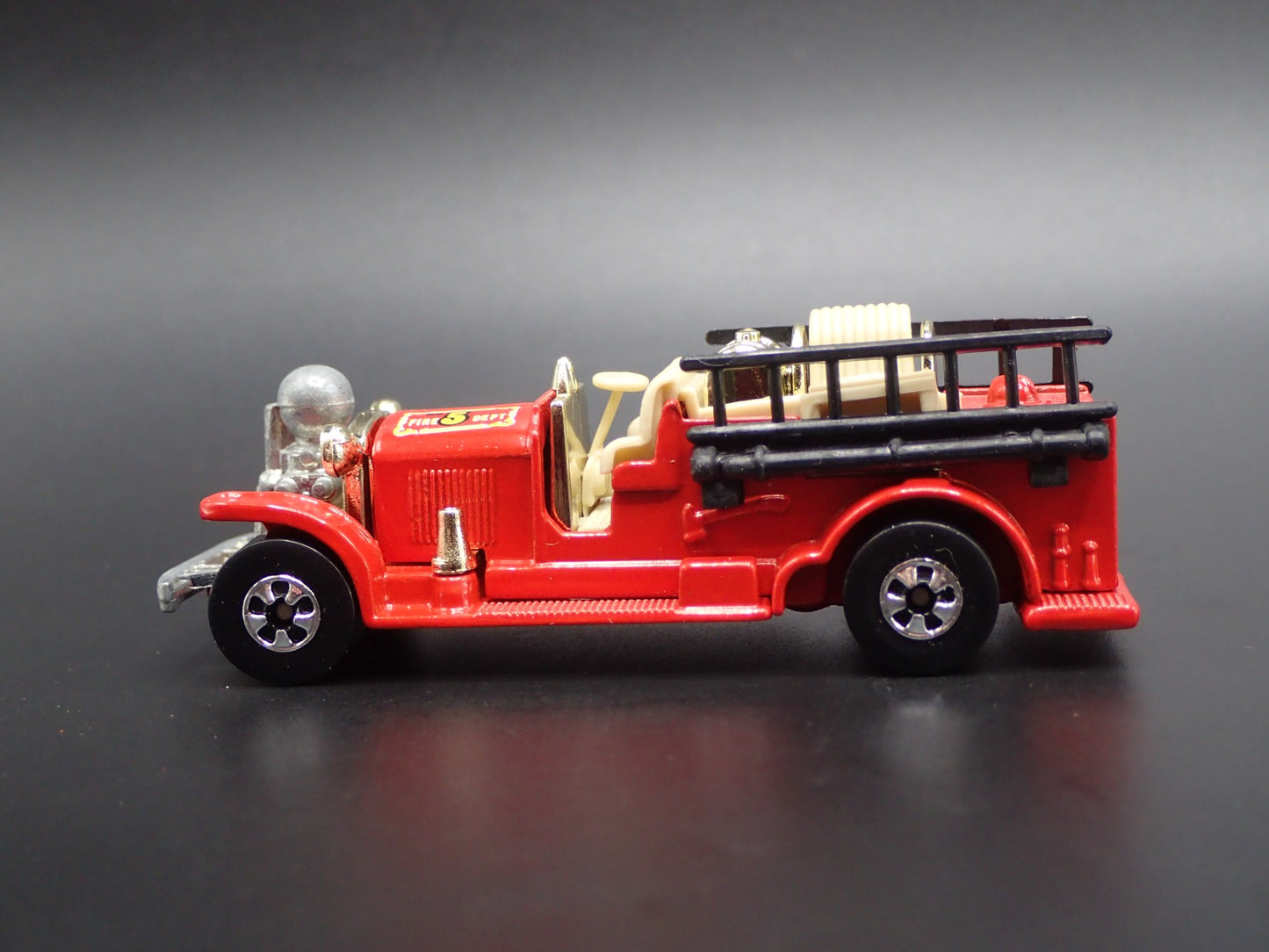 OLD NUMBER 5 FIRE TRUCK RED 1:64 SCALE COLLECTIBLE DIORAMA DIECAST MODEL CAR
