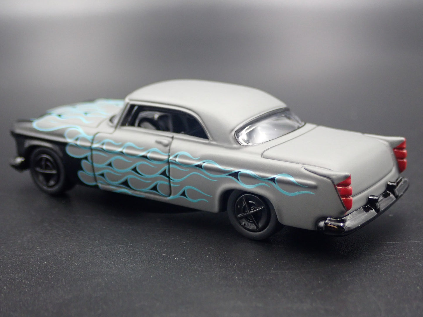 1955 55 CHRYSLER C300 GRAY RARE 1:64 SCALE COLLECTIBLE DIORAMA DIECAST MODEL CAR