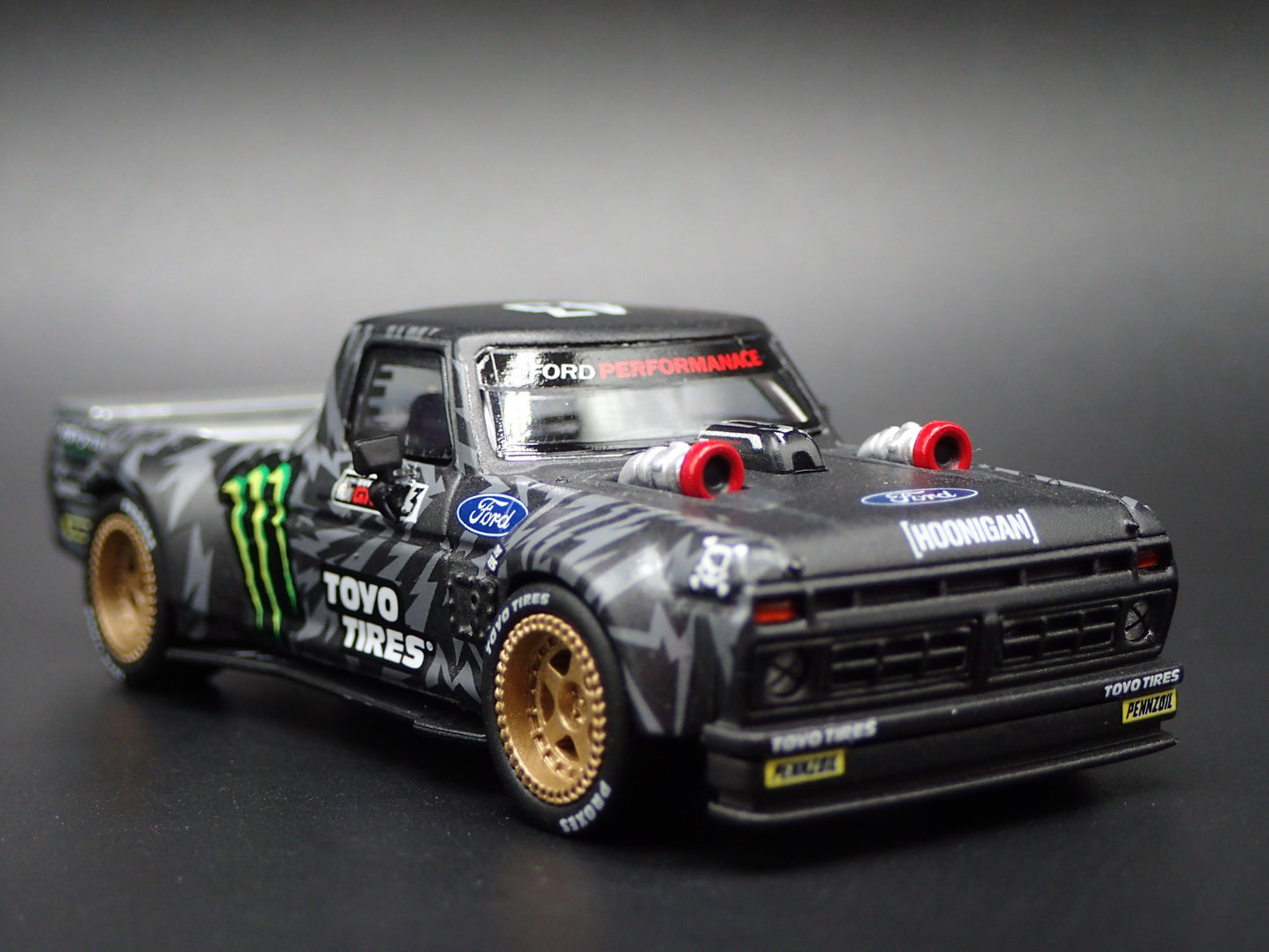 1977 FORD f150 HOONITRUCK KEN BLOCK MONSTER 1:64 SCALE DIORAMA DIECAST MODEL CAR