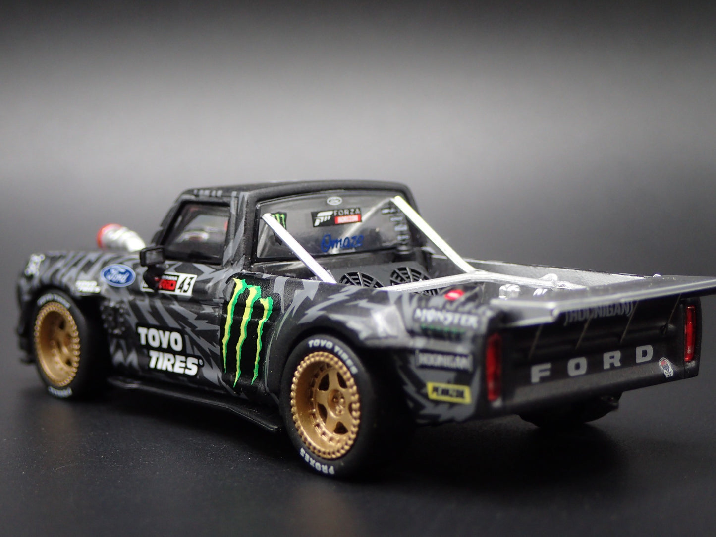 1977 FORD f150 HOONITRUCK KEN BLOCK MONSTER 1:64 SCALE DIORAMA DIECAST MODEL CAR