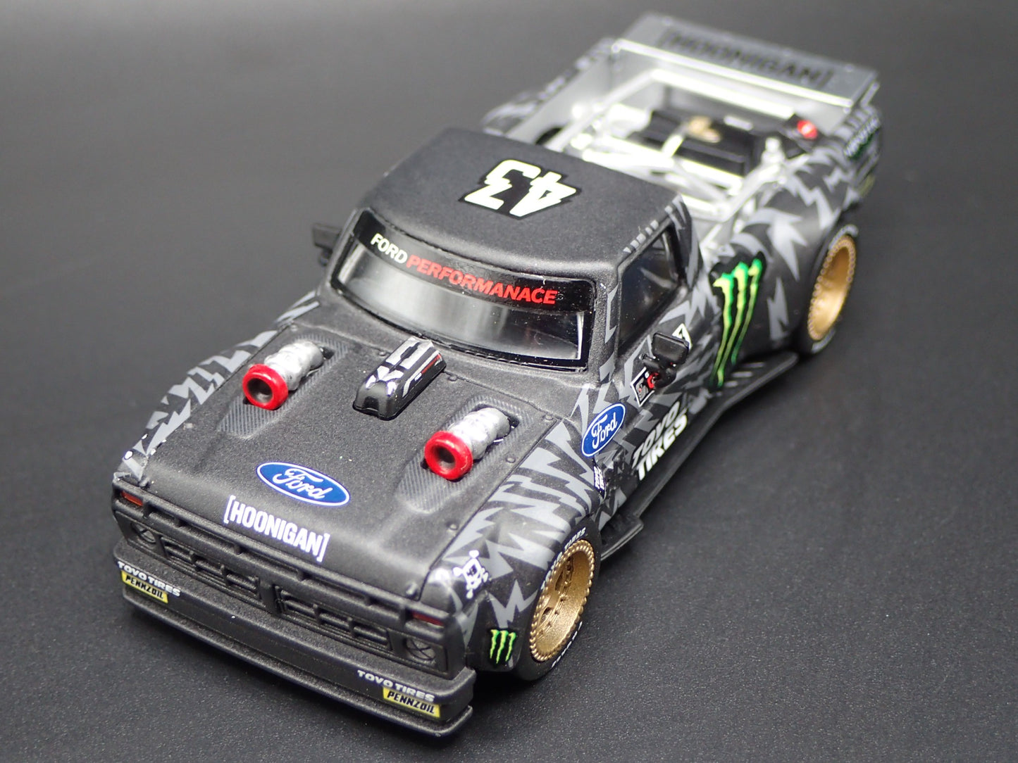 1977 FORD f150 HOONITRUCK KEN BLOCK MONSTER 1:64 SCALE DIORAMA DIECAST MODEL CAR