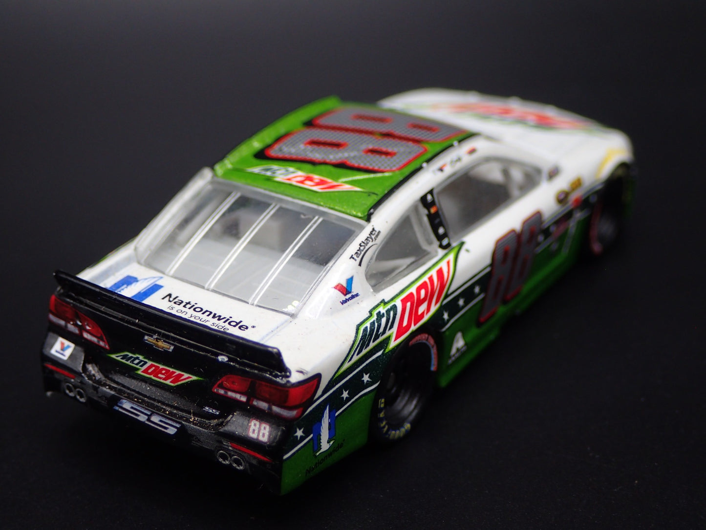 2016 16 CHEVROLET SS 88 MTN DEW DALE EARNHARDT JR NASCAR 1:64 DIECAST MODEL CAR