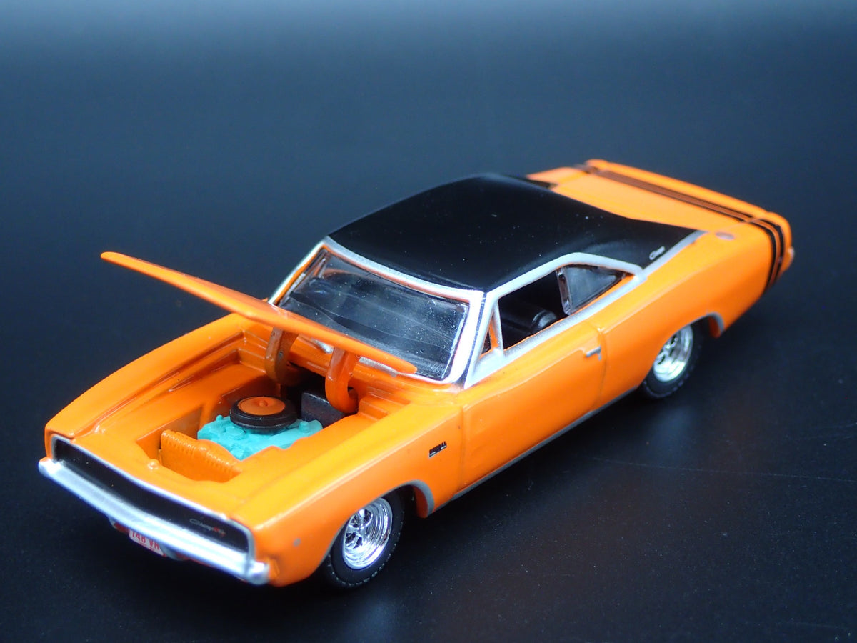 1968 68 DODGE CHARGER R/T RARE 1:64 SCALE COLLECTIBLE DIORAMA DIECAST MODEL CAR-Burning Rubber Toy Company