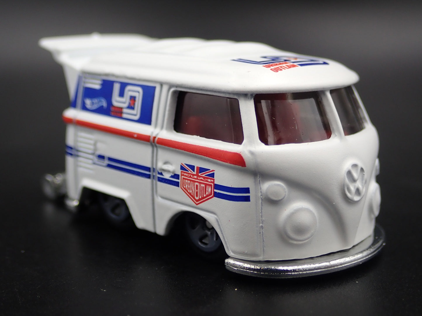 VW VOLKSWAGEN KOOL KOMBI MINI BUS VAN MAGNUS WALKER 1:64 SCALE DIECAST MODEL CAR