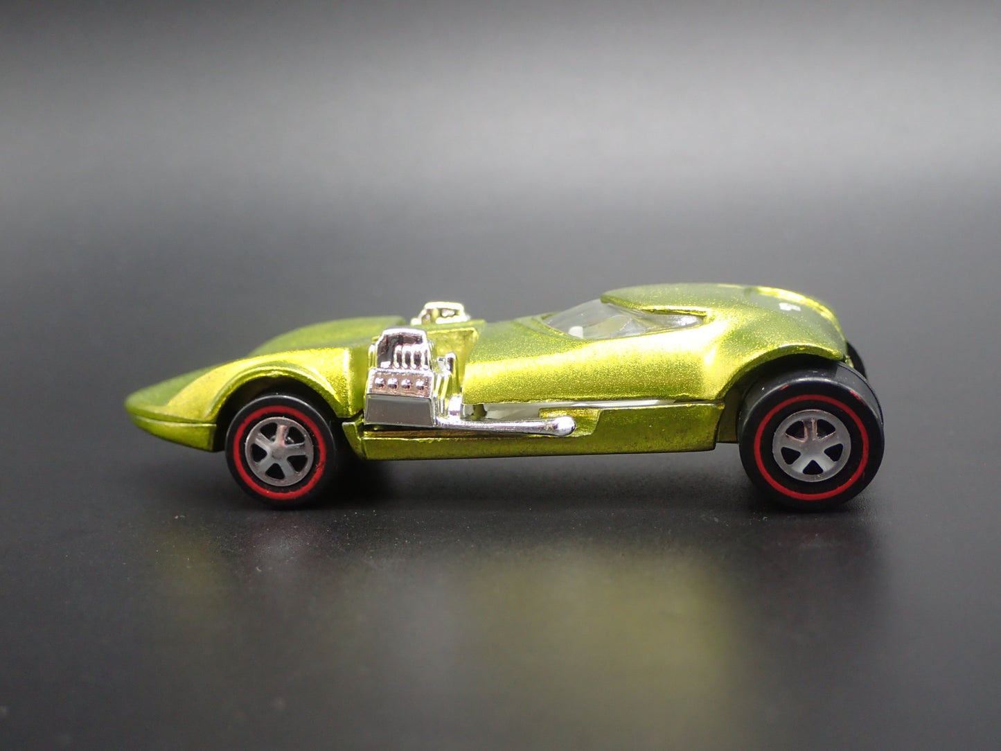 IRA GILLFORD TWIN MILL SHOW CAR TWIN 502 V8 1:64 SCALE DIORAMA DIECAST MODEL CAR