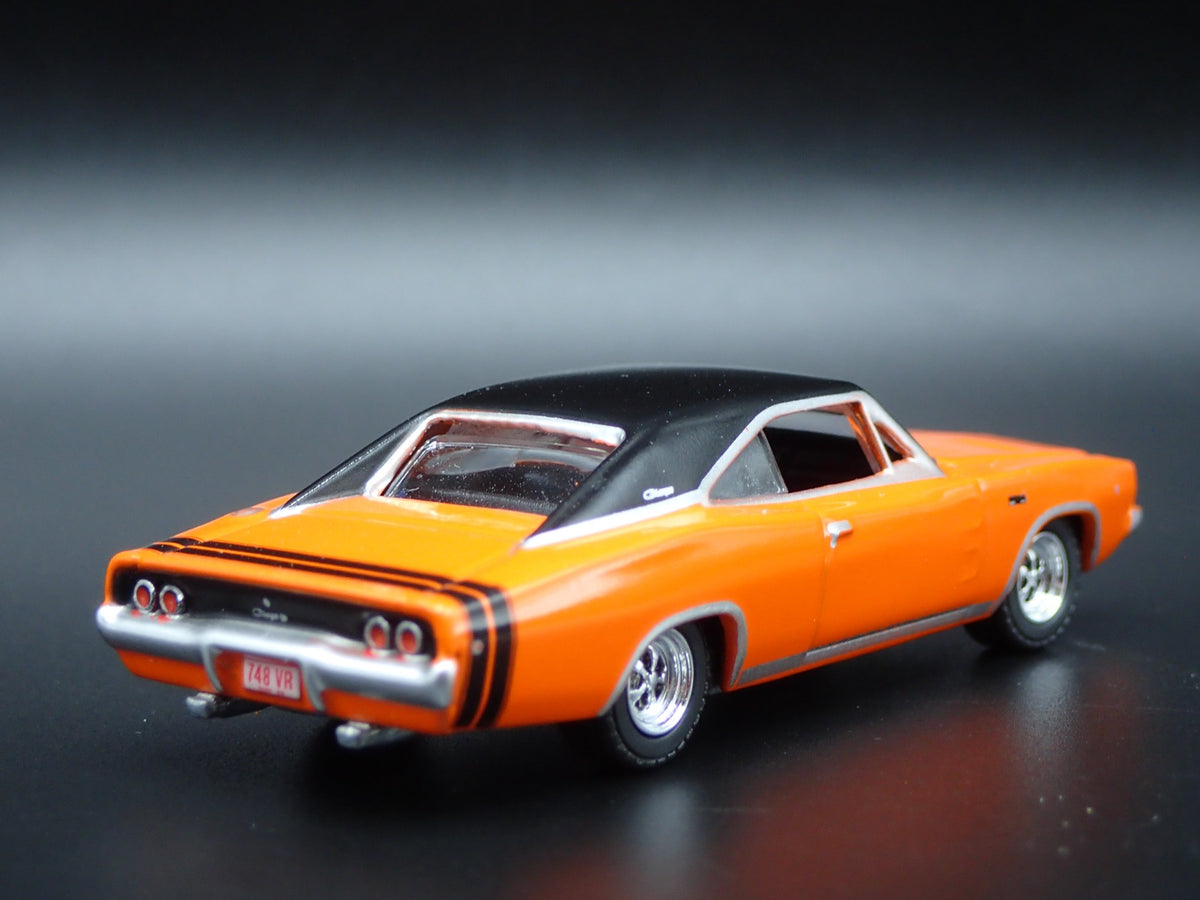 1968 68 DODGE CHARGER R/T RARE 1:64 SCALE COLLECTIBLE DIORAMA DIECAST MODEL CAR-Burning Rubber Toy Company