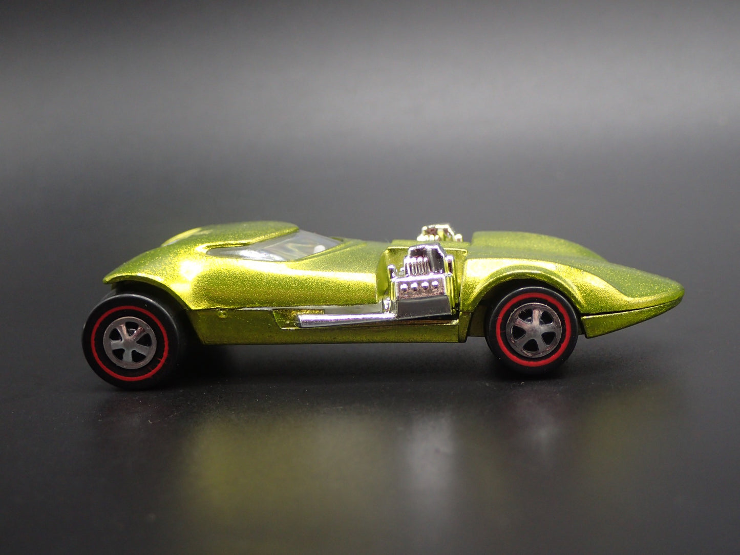 IRA GILLFORD TWIN MILL SHOW CAR TWIN 502 V8 1:64 SCALE DIORAMA DIECAST MODEL CAR