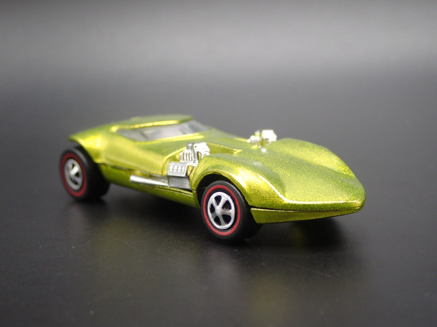 IRA GILLFORD TWIN MILL SHOW CAR TWIN 502 V8 1:64 SCALE DIORAMA DIECAST MODEL CAR