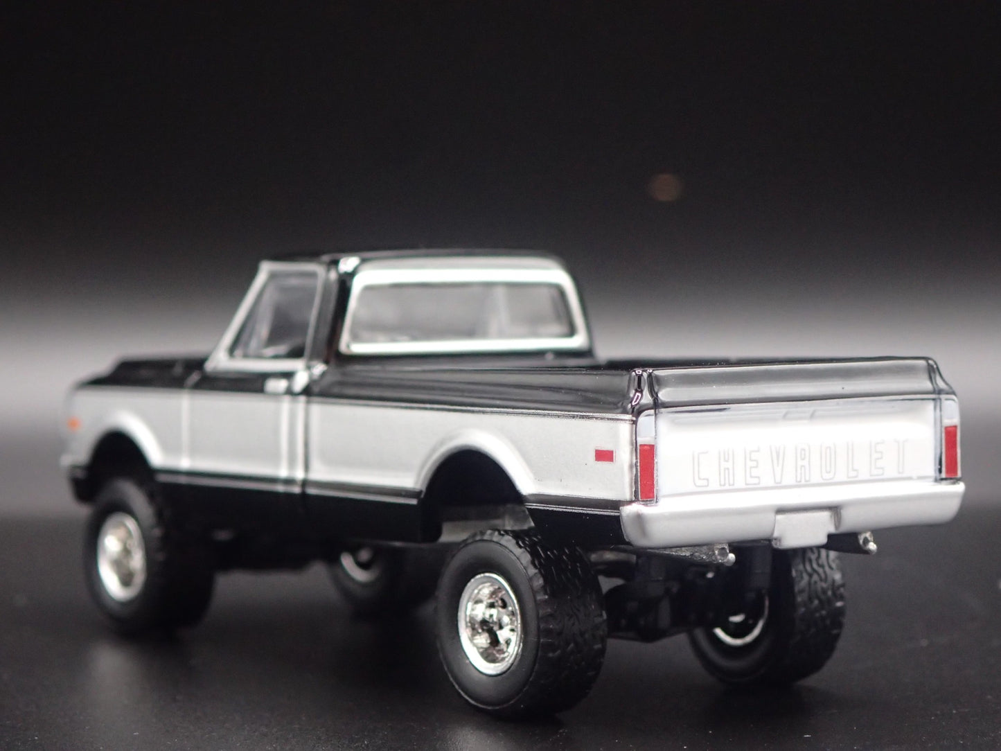 1969 69 CHEVY CHEVROLET K10 4X4 PICKUP TRUCK BLACK 1:64 SCALE DIECAST MODEL CAR