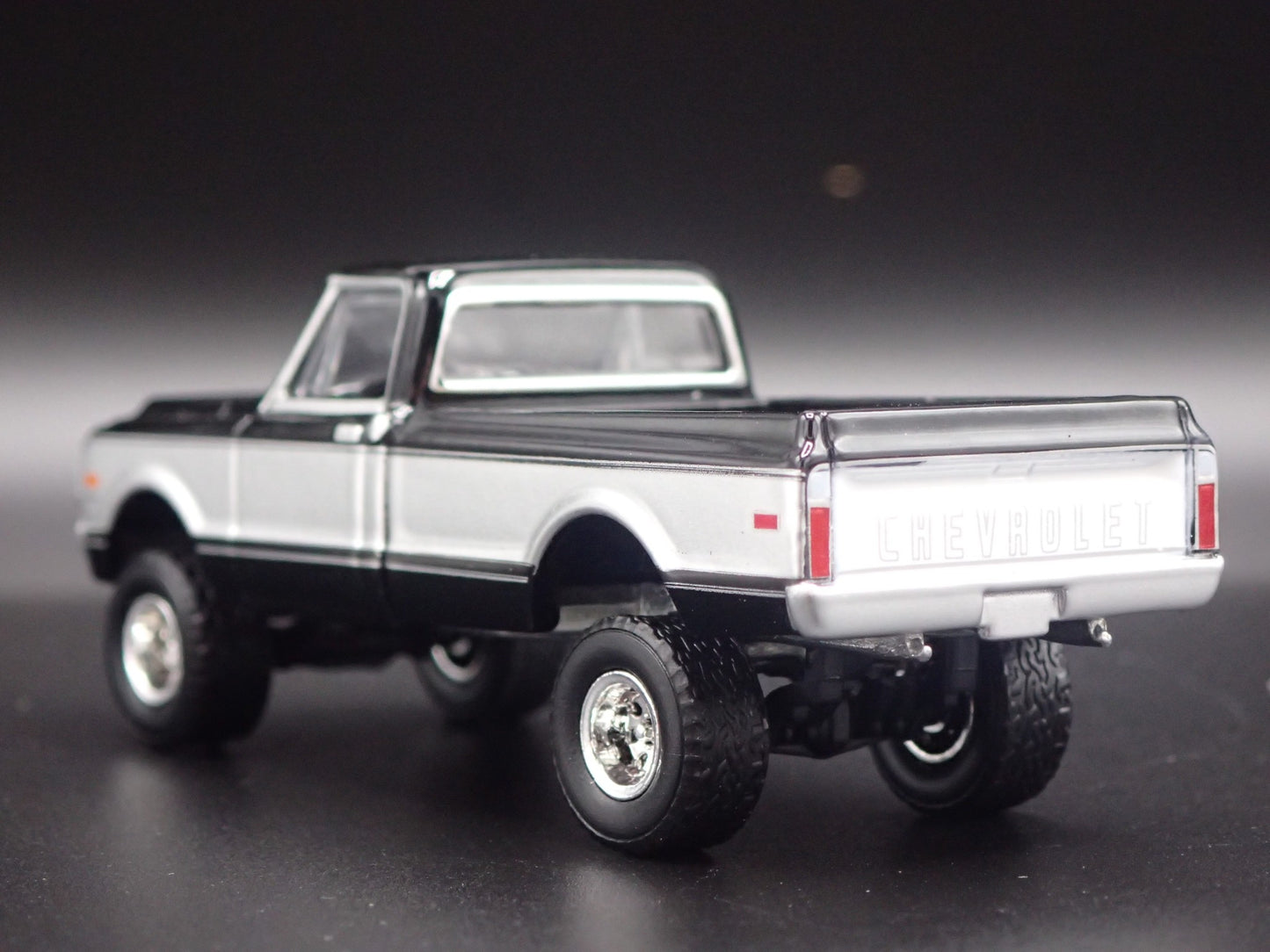 1969 69 CHEVY CHEVROLET K10 4X4 PICKUP TRUCK BLACK 1:64 SCALE DIECAST MODEL CAR