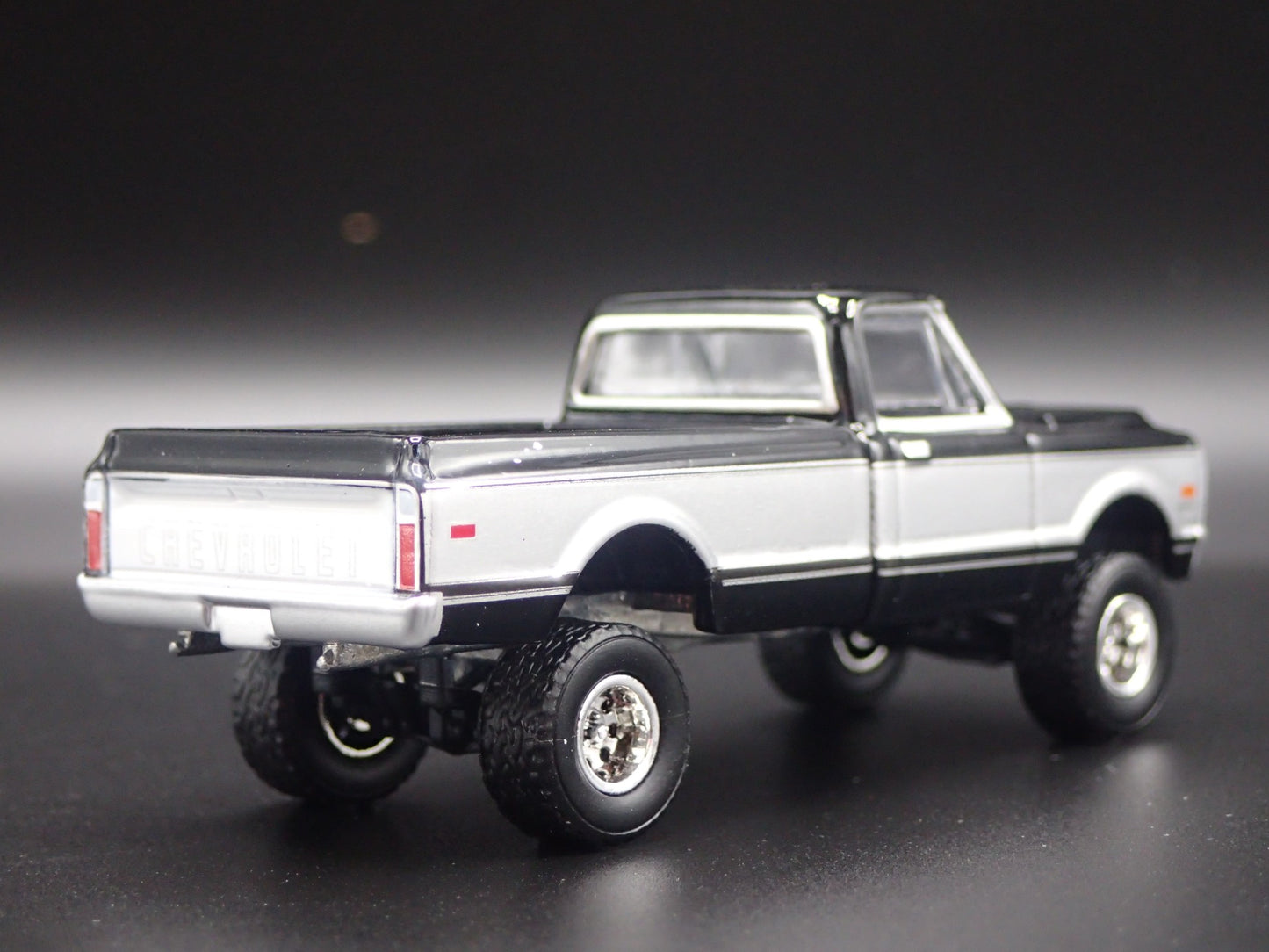 1969 69 CHEVY CHEVROLET K10 4X4 PICKUP TRUCK BLACK 1:64 SCALE DIECAST MODEL CAR