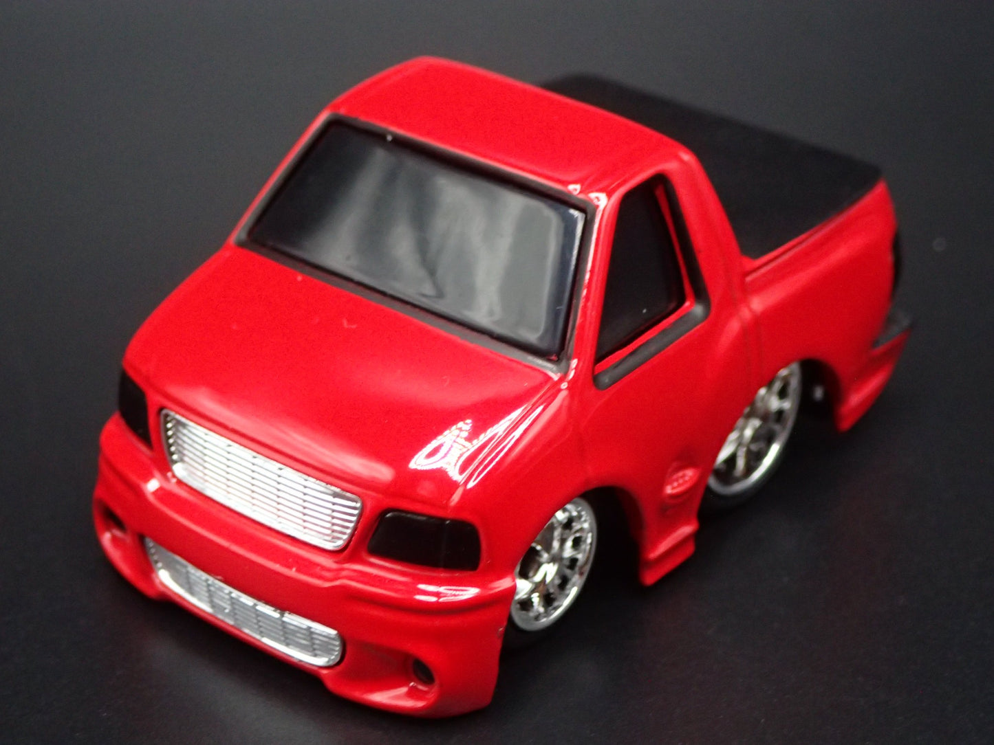 1999-2004 FORD SVT F150 LIGHTNING PICKUP TRUCK RED 1:64 SCALE DIECAST MODEL CAR