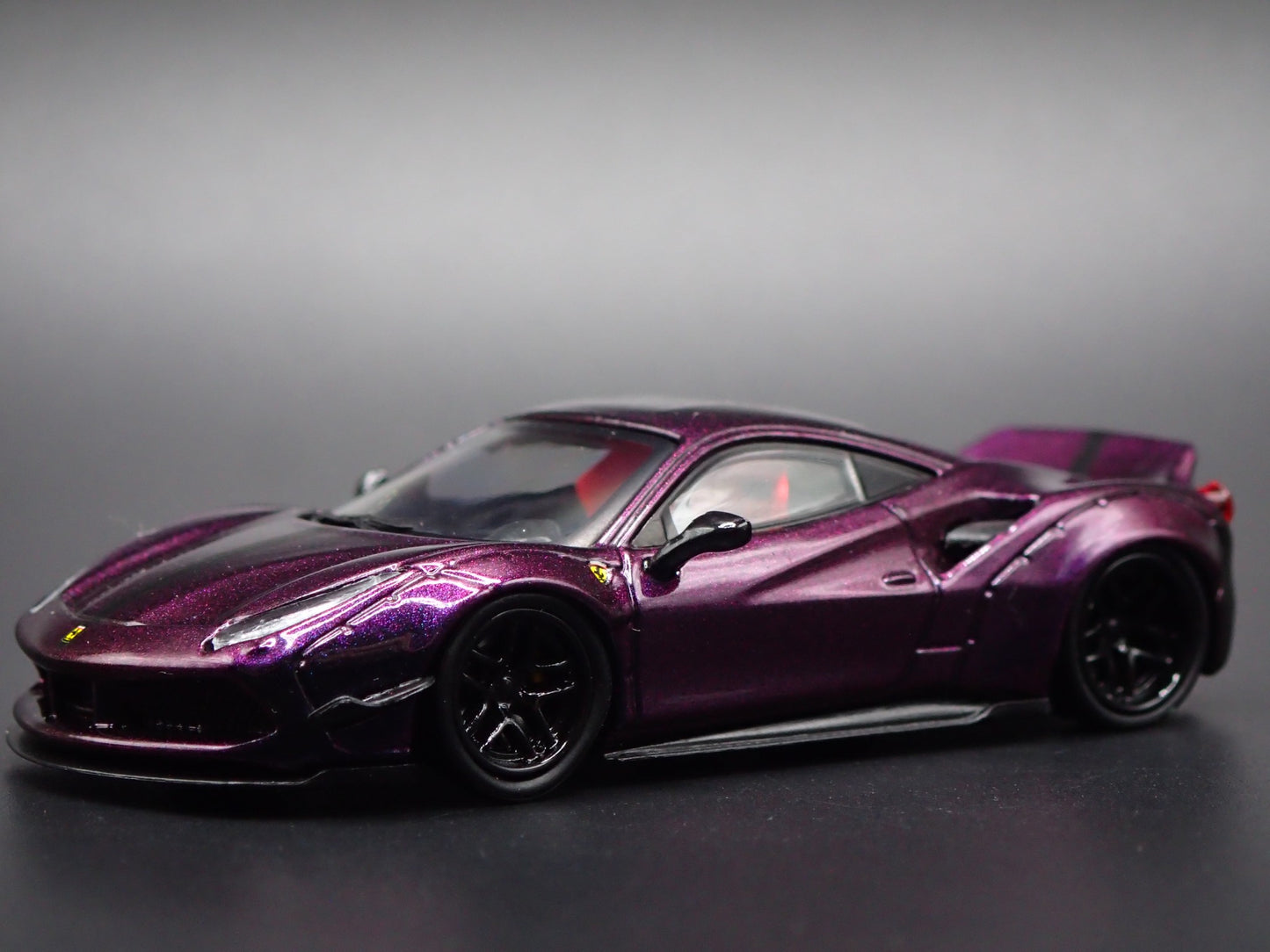 2015-2019 FERRARI 488 LB WORKS PURPLE 1:64 SCALE DIORAMA DIECAST MODEL CAR