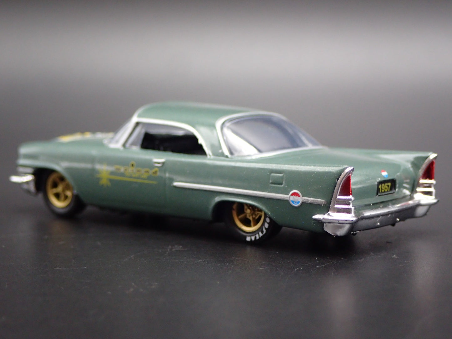 1957 57 CHRYSLER 300C WEIAND GREEN 1:64 SCALE COLLECTIBLE DIECAST MODEL CAR
