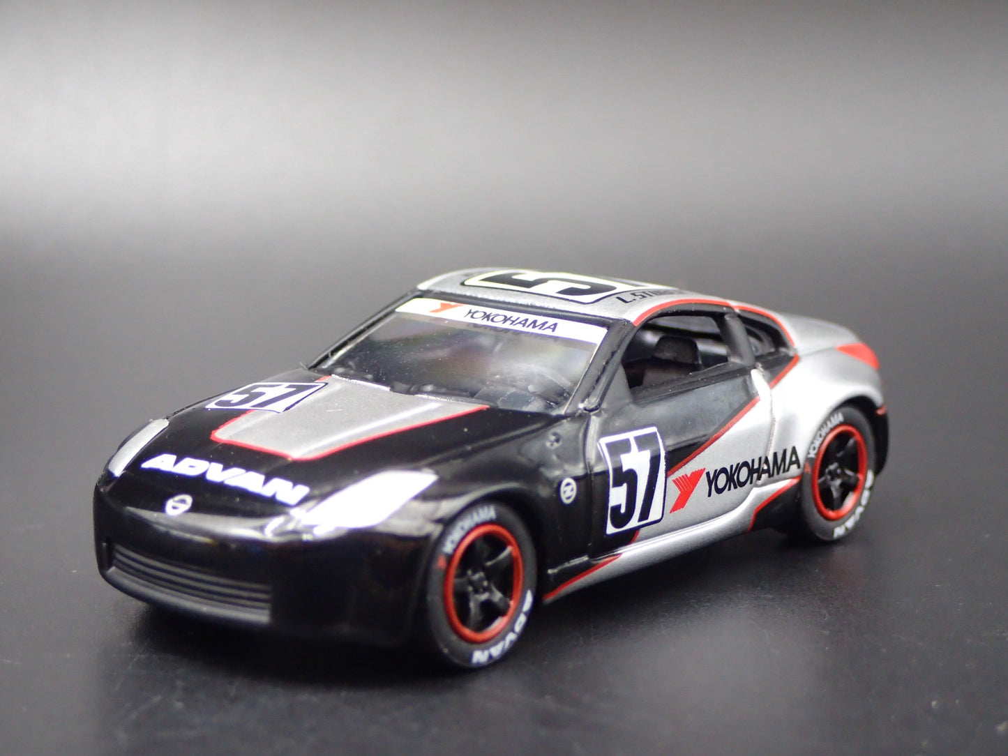 2003-2009 NISSAN 350Z JDM YOKOHAMA GT RACING BLACK 1:64 SCALE DIECAST MODEL CAR