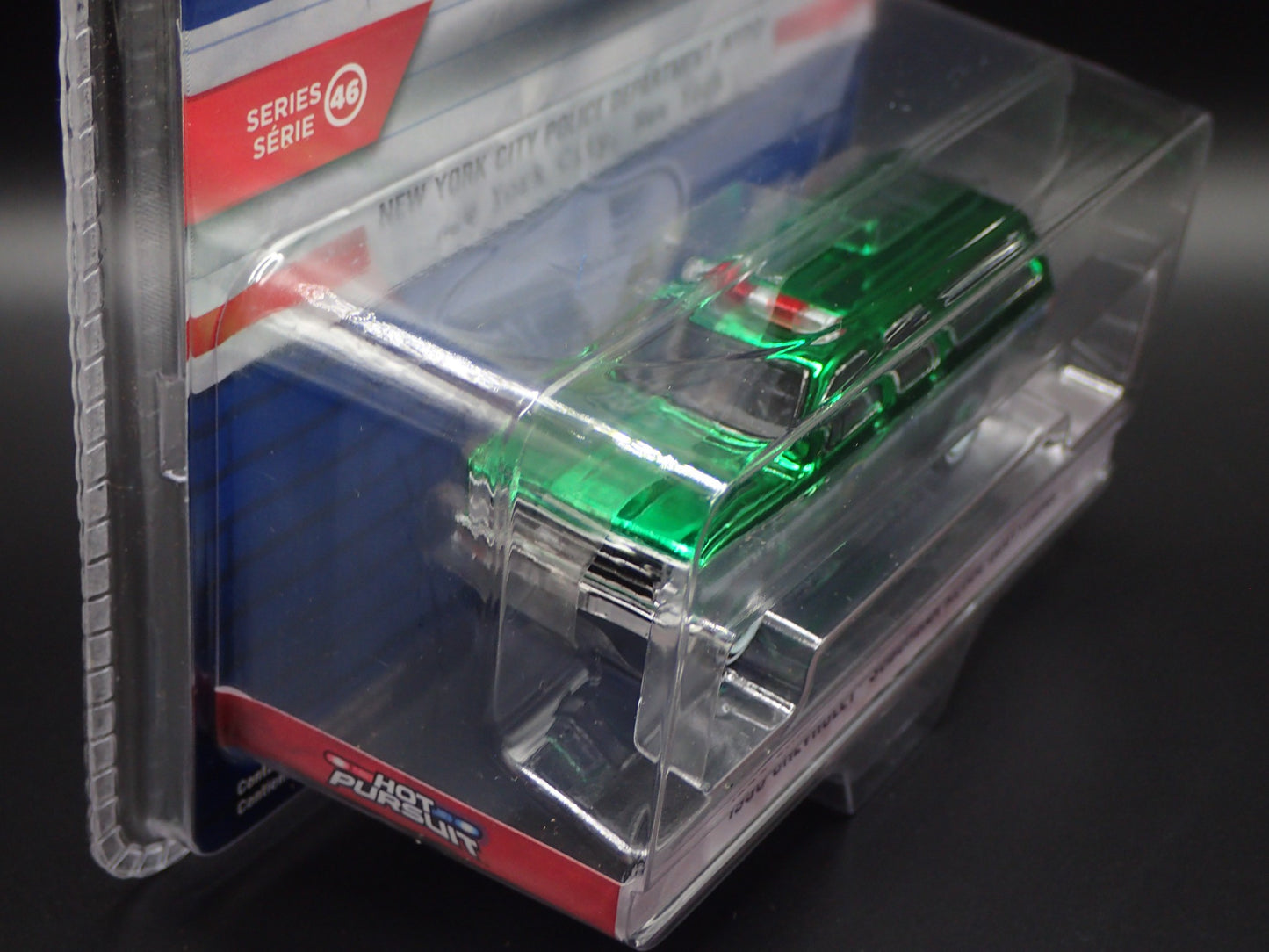 2025 GREENLIGHT GREEN MACHINE 1990 CHEVY SUBURBAN K2500 NYPD HOT PURSUIT 46