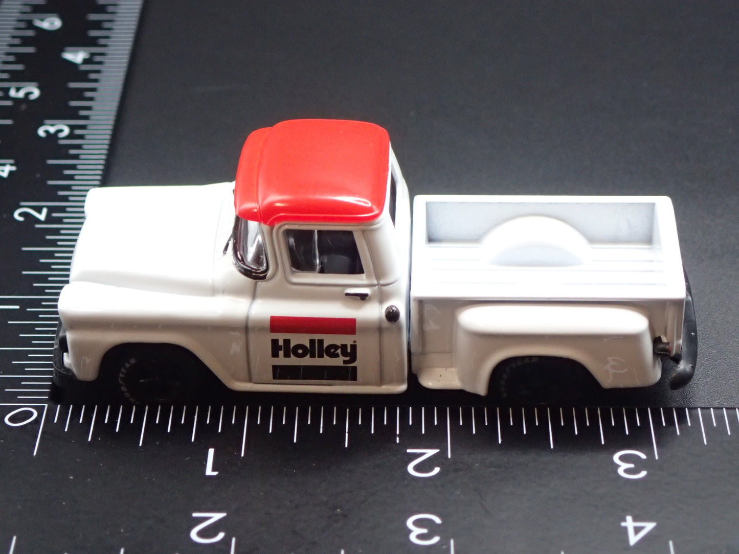 1958 58 CHEVY CHEVROLET APACHE STEPSIDE TRUCK HOLLEY 1/64 DIECAST MODEL TRUCK