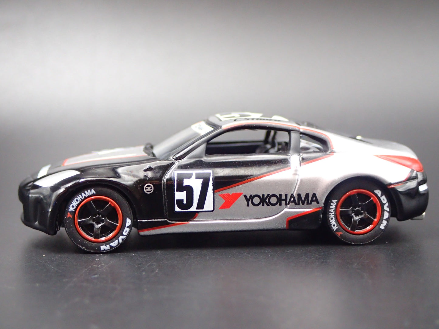 2003-2009 NISSAN 350Z JDM YOKOHAMA GT RACING BLACK 1:64 SCALE DIECAST MODEL CAR