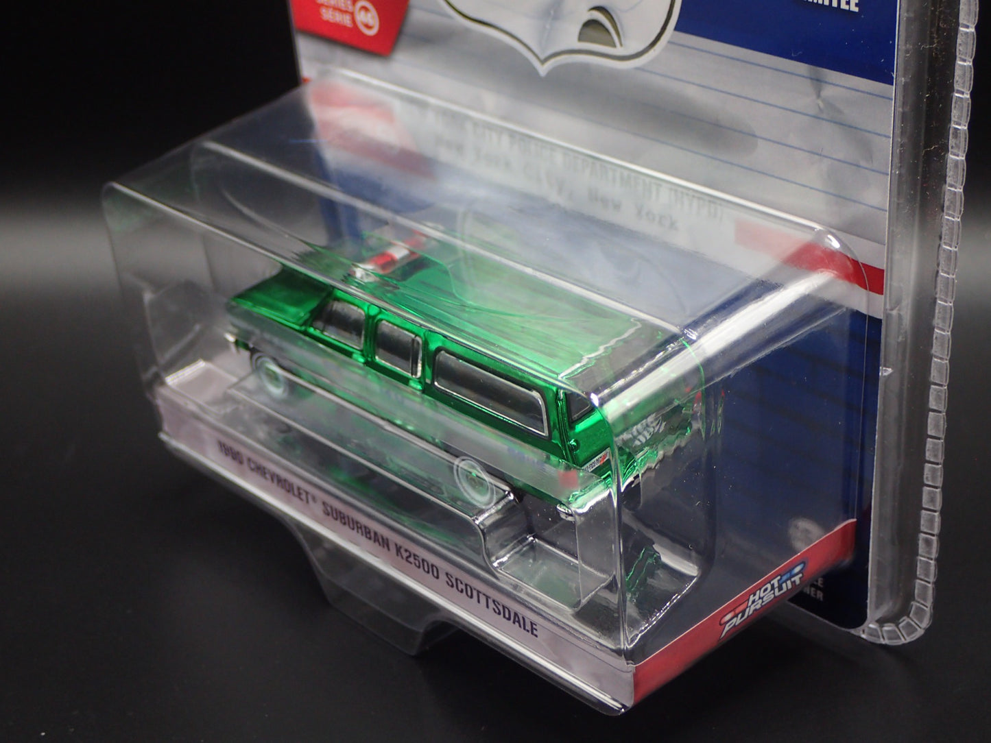 2025 GREENLIGHT GREEN MACHINE 1990 CHEVY SUBURBAN K2500 NYPD HOT PURSUIT 46