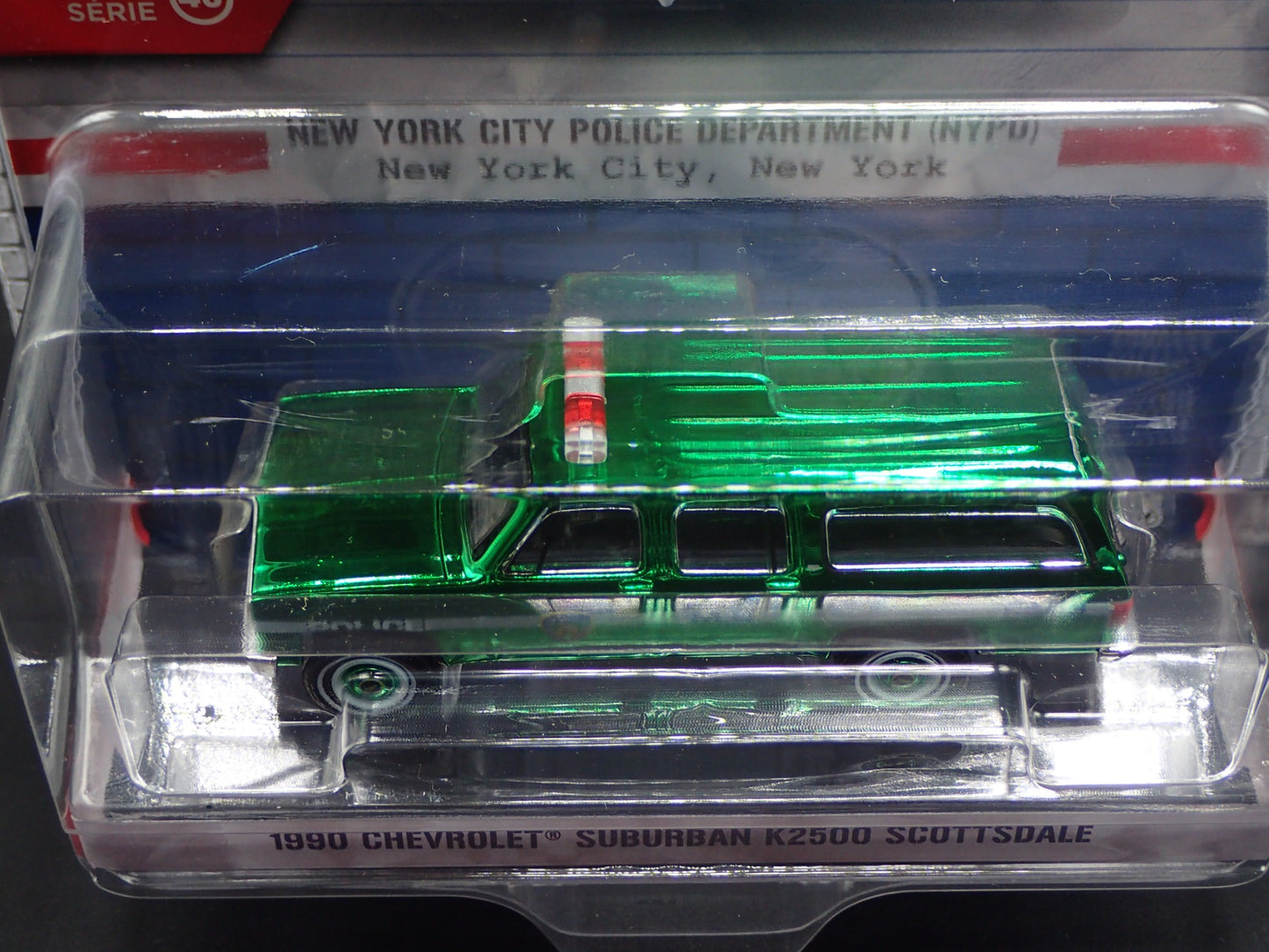 2025 GREENLIGHT GREEN MACHINE 1990 CHEVY SUBURBAN K2500 NYPD HOT PURSUIT 46
