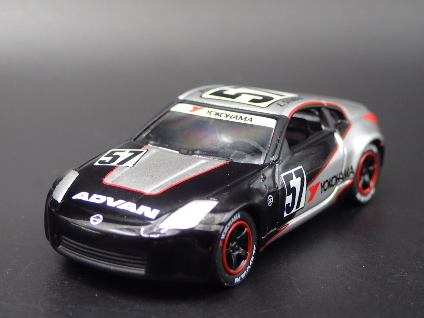 2003-2009 NISSAN 350Z JDM YOKOHAMA GT RACING BLACK 1:64 SCALE DIECAST MODEL CAR
