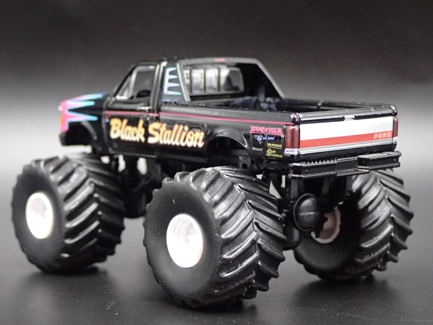 1992 92 FORD F250 MONSTER TRUCK BLACK STALLION RARE 1/64 SCALE DIECAST MODEL CAR