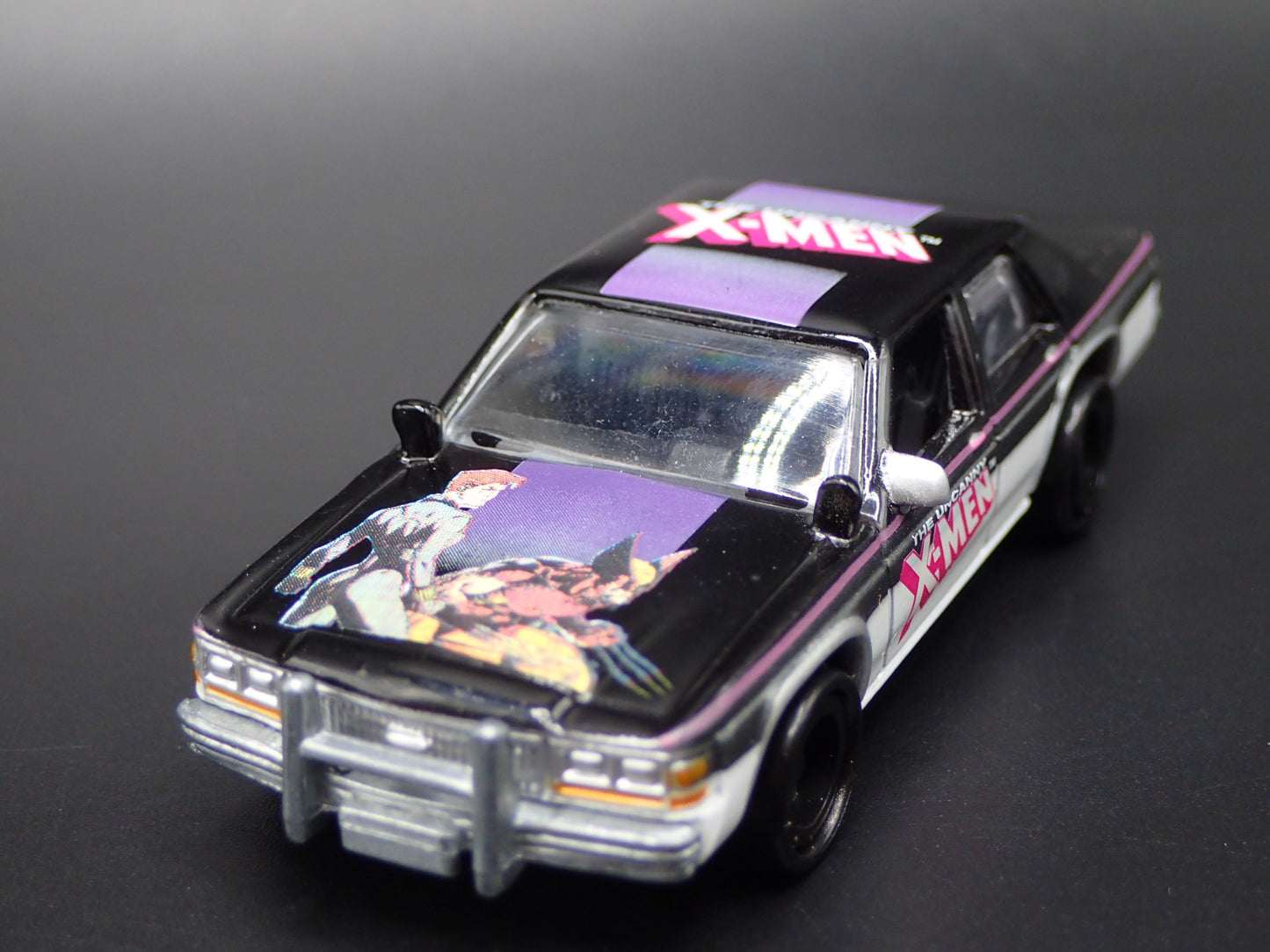 1980-1991 FORD LTD CROWN VICTORIA THE UNCANNY XMEN 1/64 SCALE DIECAST MODEL CAR