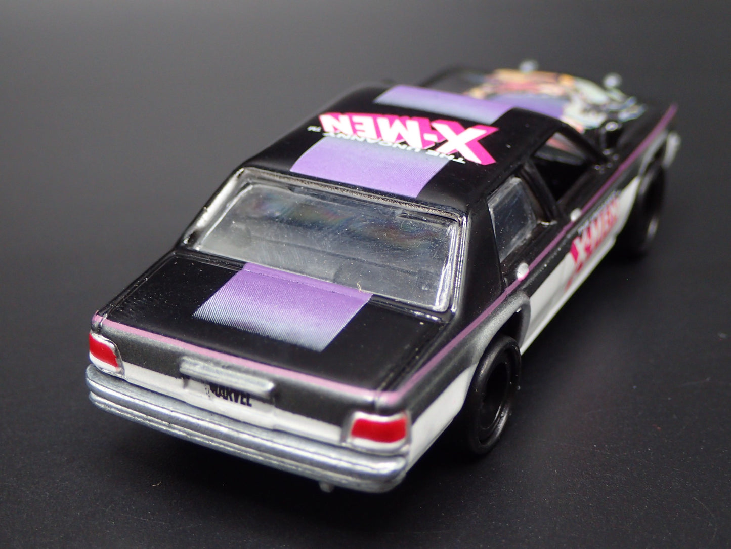 1980-1991 FORD LTD CROWN VICTORIA THE UNCANNY XMEN 1/64 SCALE DIECAST MODEL CAR