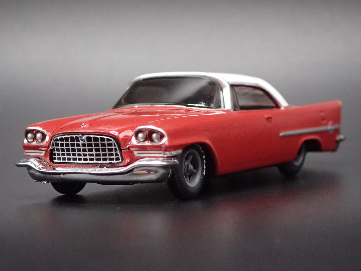 1957 57 CHRYSLER 300C BRICK RED 1:64 SCALE COLLECTIBLE DIORAMA DIECAST MODEL CAR