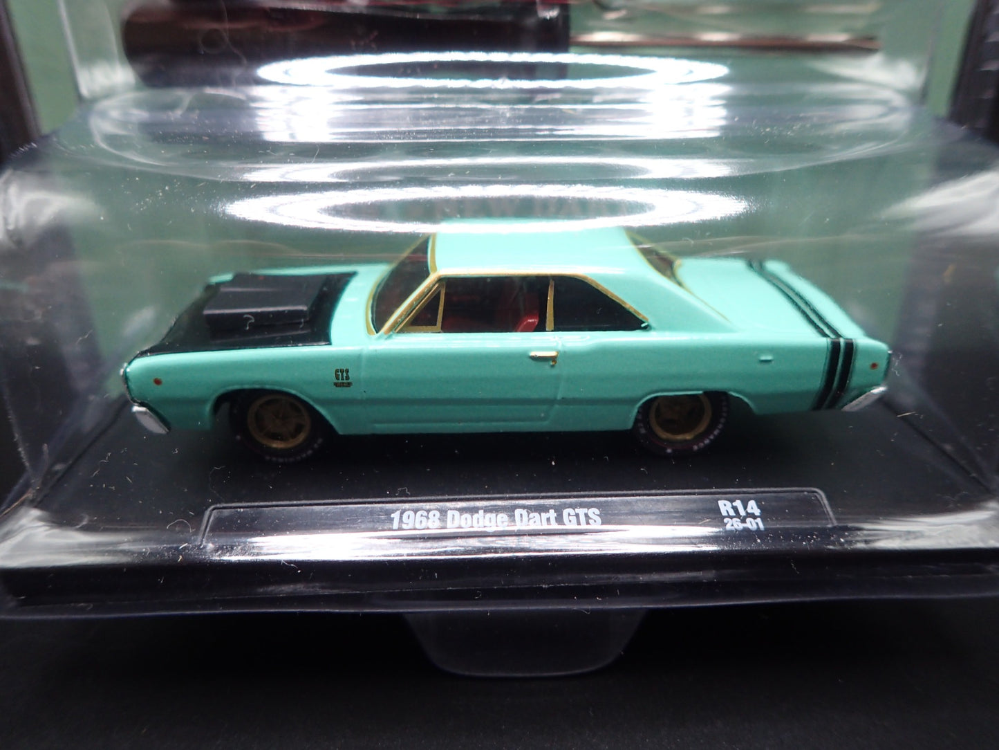 1968 DODGE DART 2026 M2 MACHINES AUTO WHEELS GOLD CHASE 1/750 R14 26-01