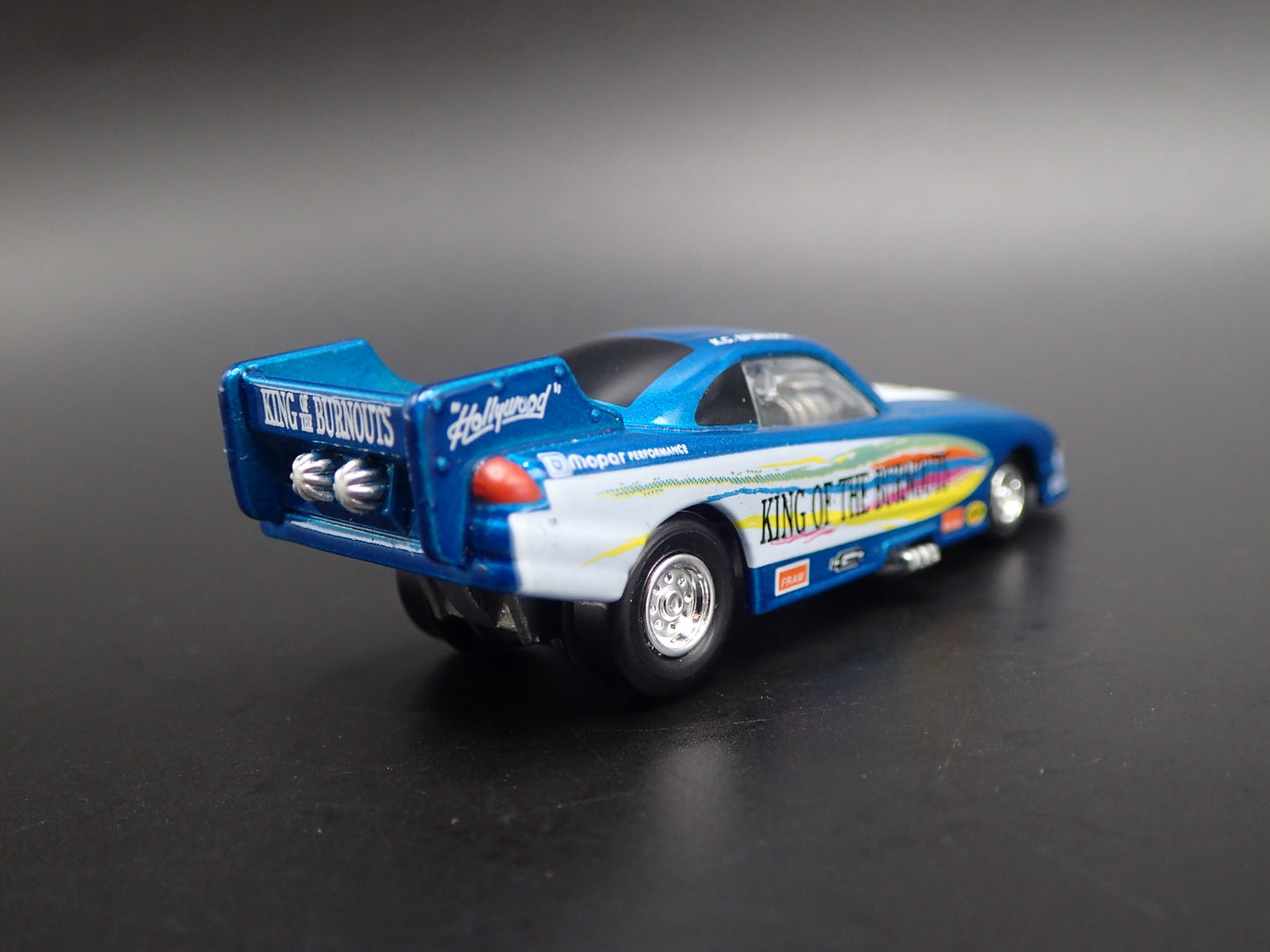 1995 DODGE AVENGER NHRA FUNNY CAR KING OF BURNOUTS 1/64 SCALE DIECAST MODEL CAR