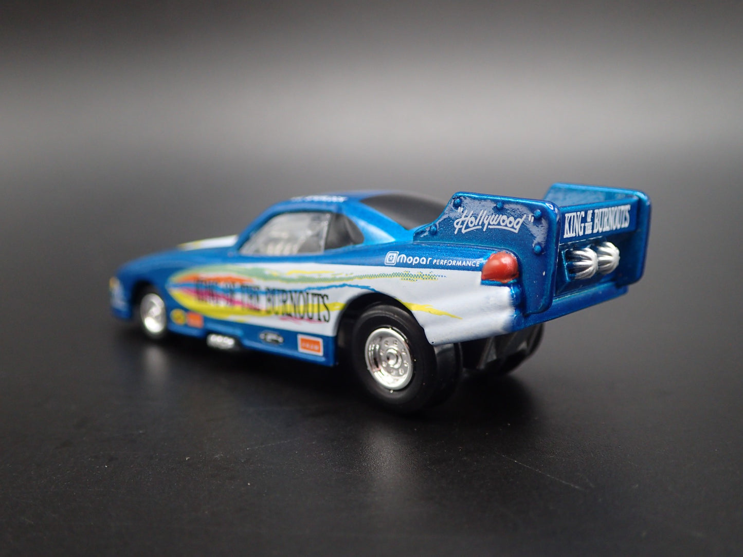 1995 DODGE AVENGER NHRA FUNNY CAR KING OF BURNOUTS 1/64 SCALE DIECAST MODEL CAR