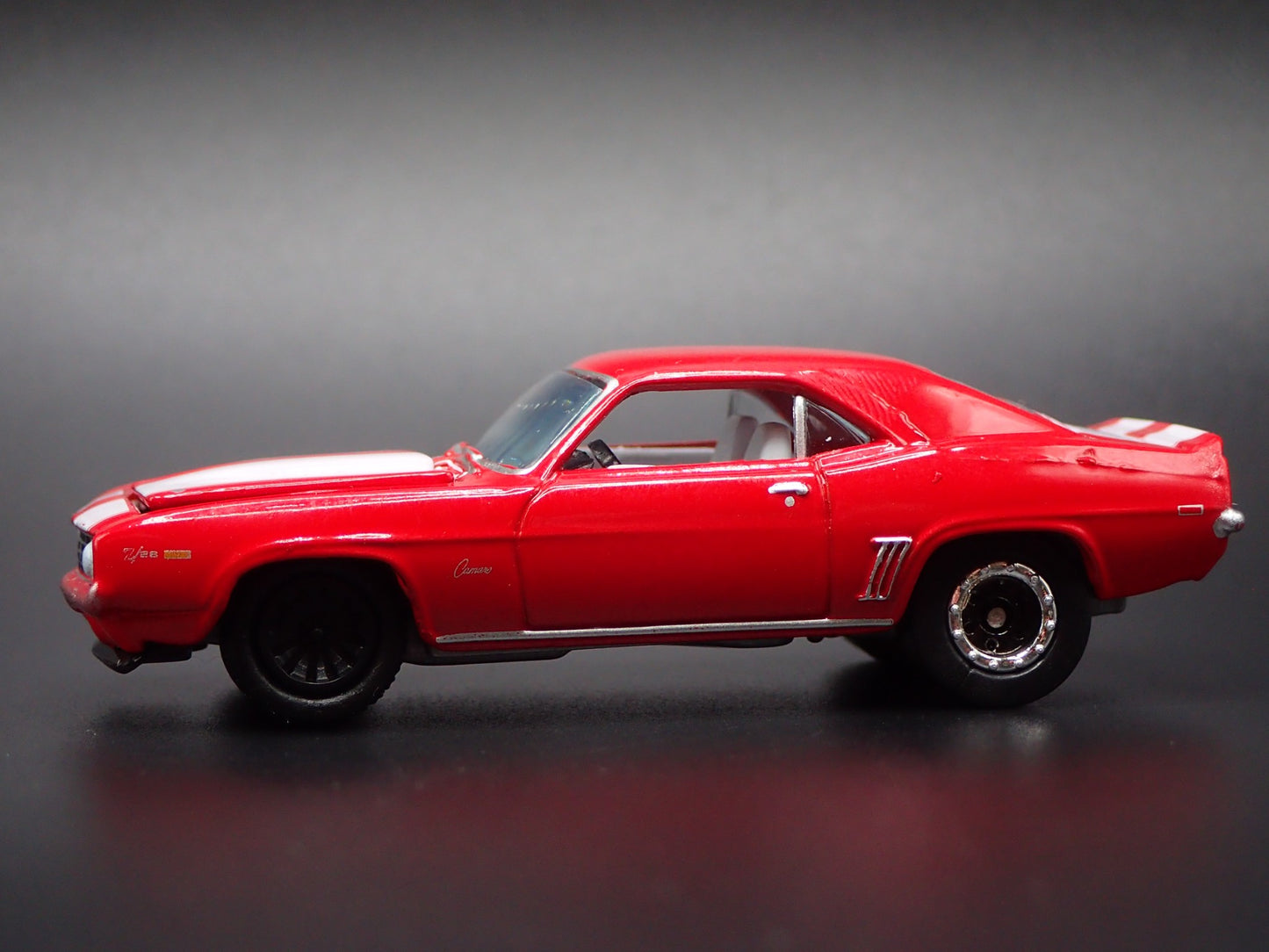 1969 69 CHEVY CHEVROLET CAMARO Z28 RED 1:64 SCALE COLLECTIBLE DIECAST MODEL CAR
