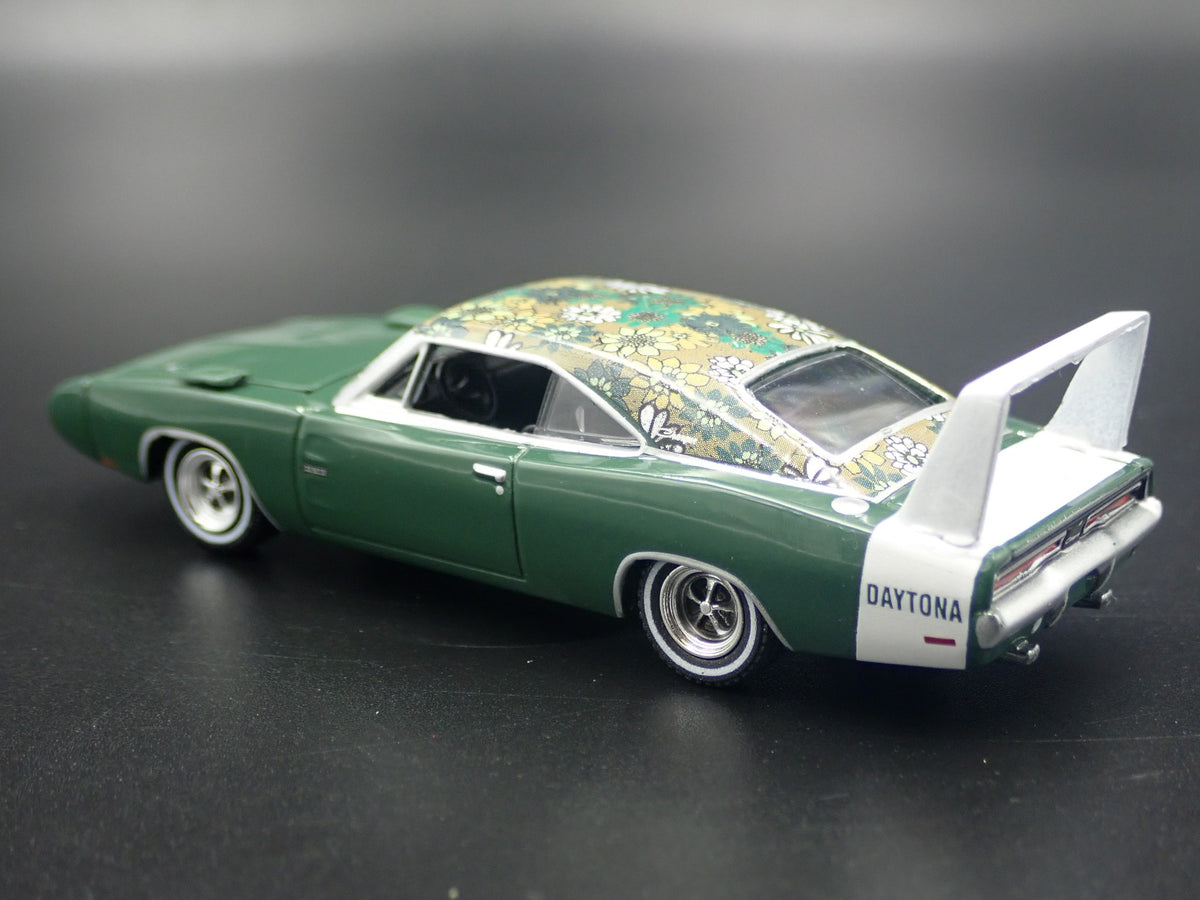 1969 69 DODGE CHARGER DAYTONA 1:64 SCALE COLLECTIBLE DIORAMA DIECAST MODEL CAR-Burning Rubber Toy Company